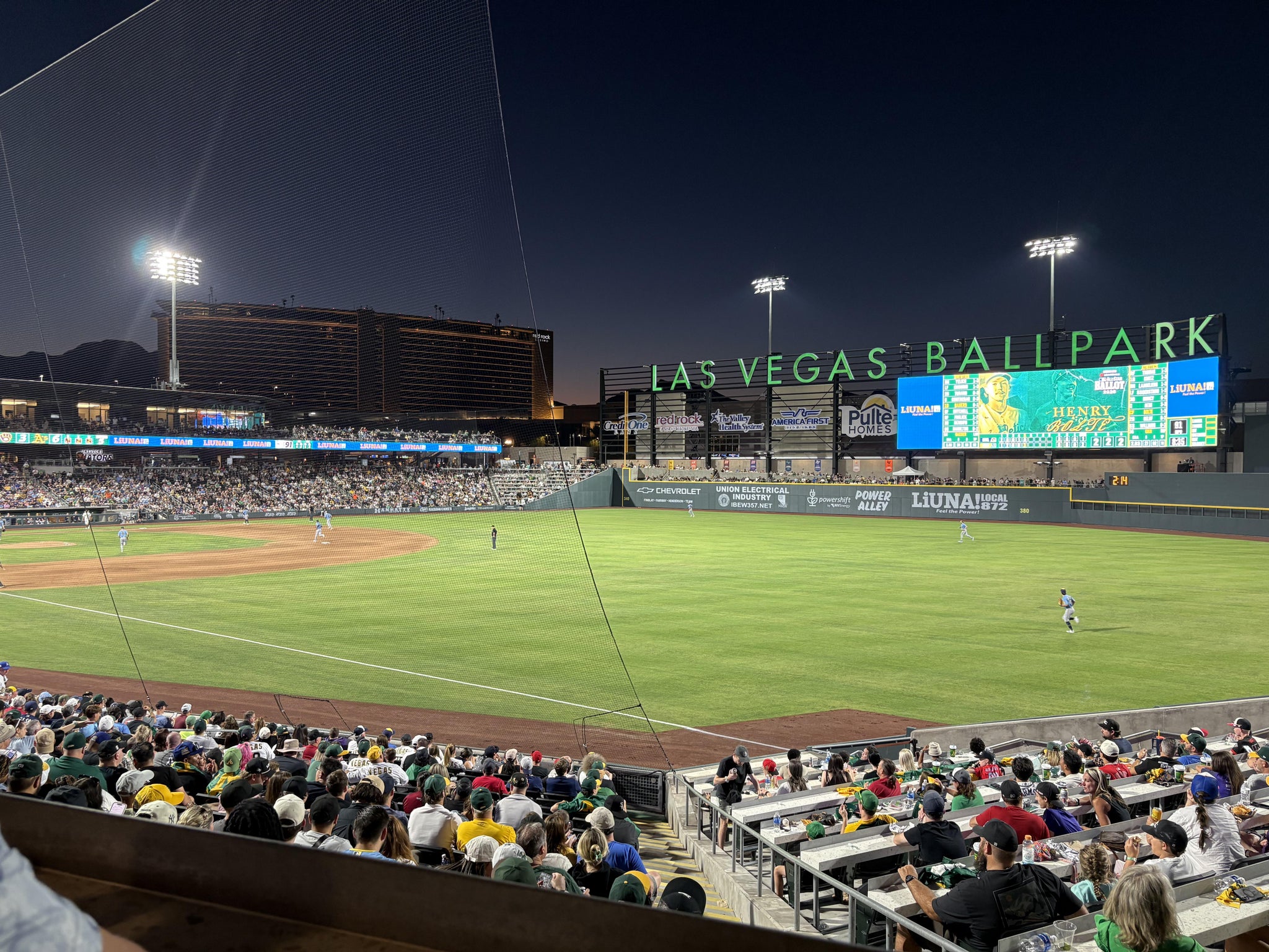 Vue réelle des fans prise de la Section 102 WC au site Las Vegas Ballpark par Lynn R