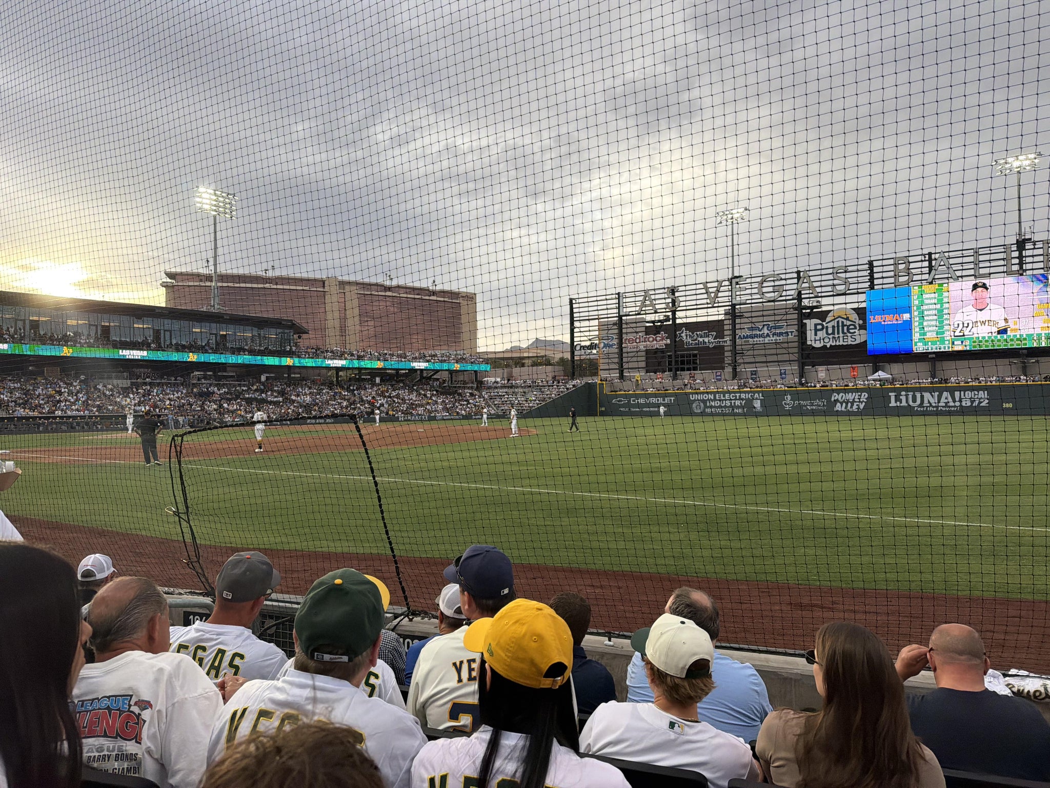 Vue réelle des fans prise de la Section 103 au site Las Vegas Ballpark par Gavin D