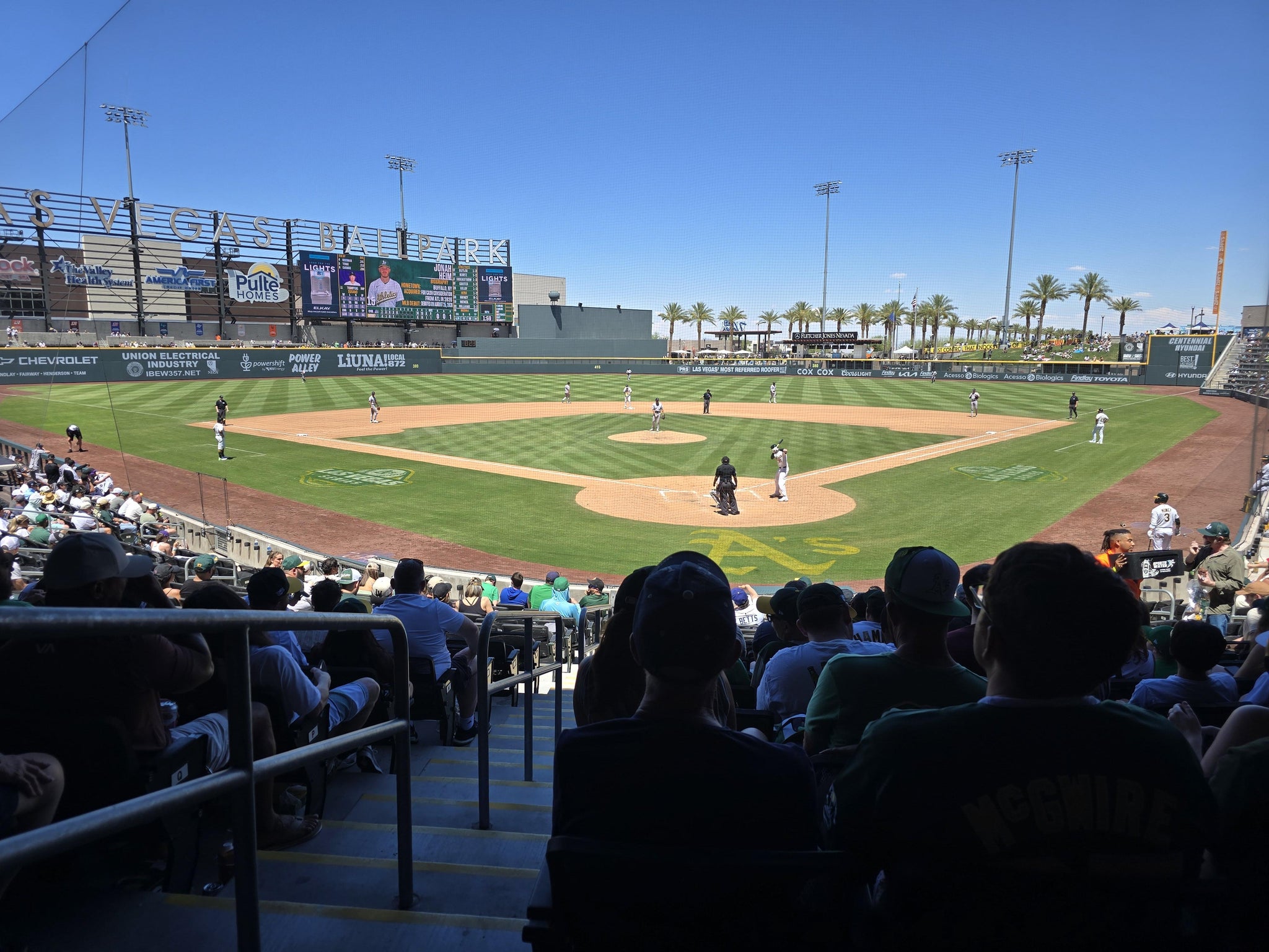 Vue réelle des fans prise de la Section 111 au site Las Vegas Ballpark par Anonymous User