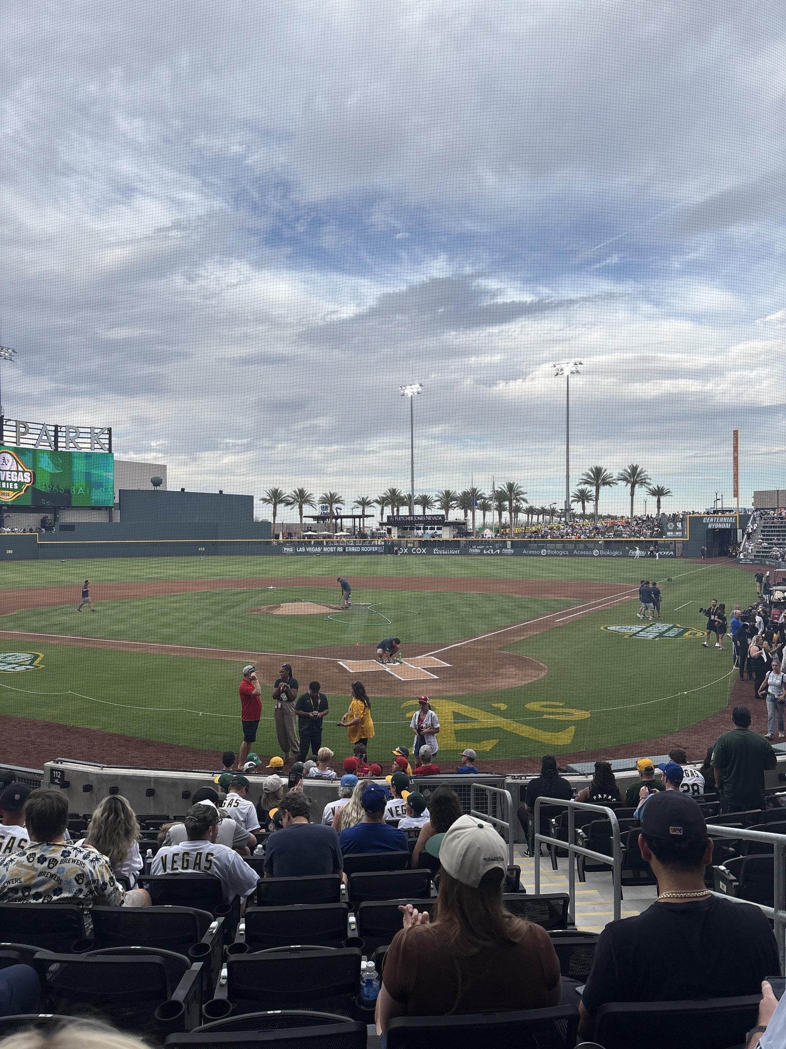 Vue réelle des fans prise de la Section 112 au site Las Vegas Ballpark par Kason H