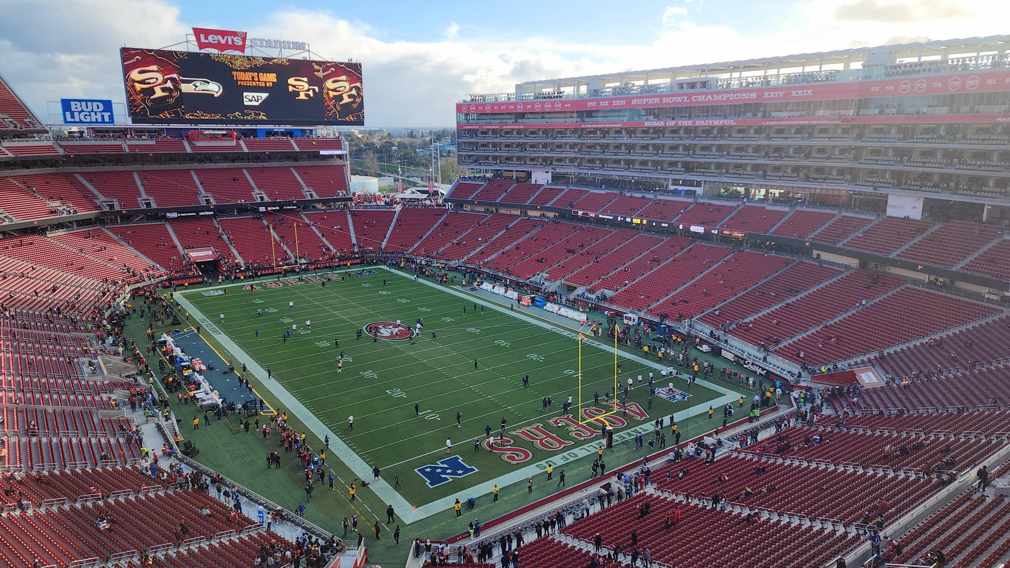 Real Fan View taken from Section 402 at Levi's Stadium by Rick S