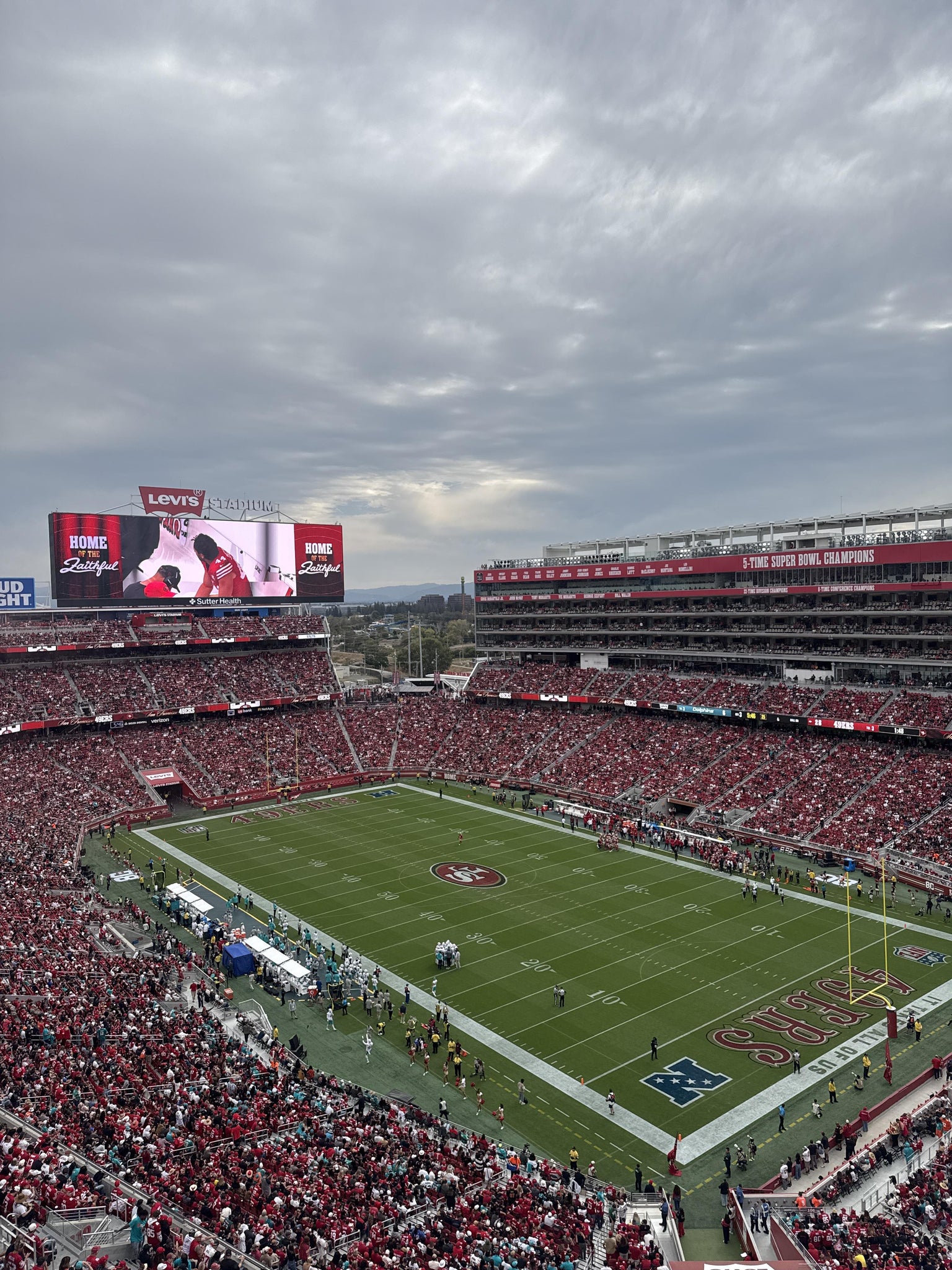 Real Fan View taken from Section 404 at Levi's Stadium by Anonymous User