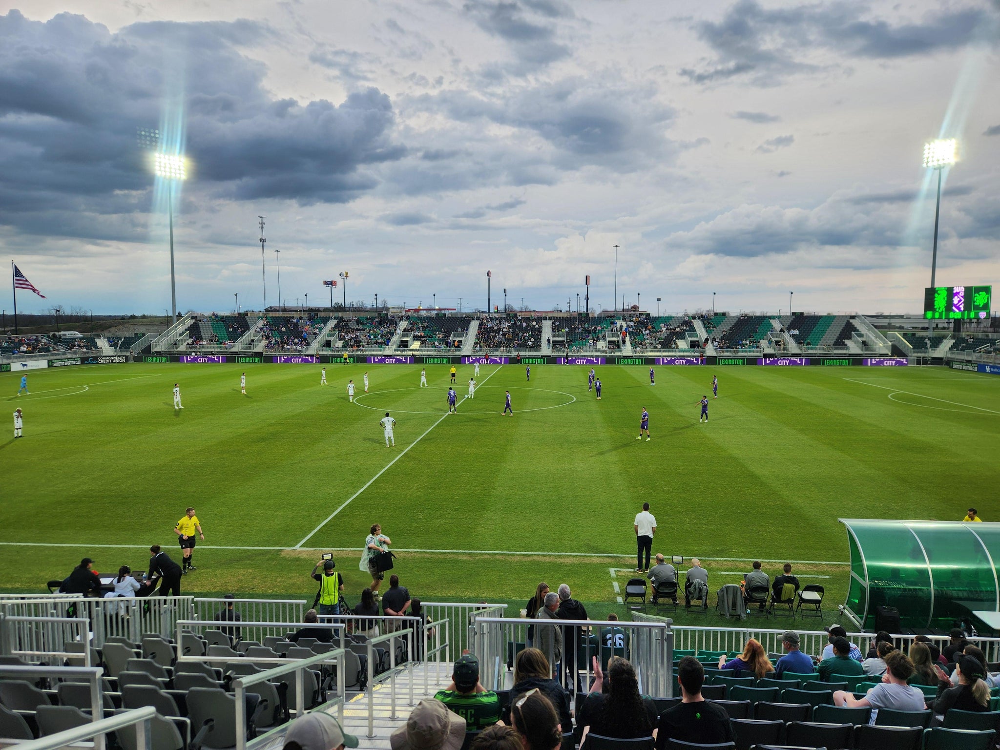 Vue réelle des fans prise de la Section 104 au site Lexington Sporting Club Stadium par Sara B