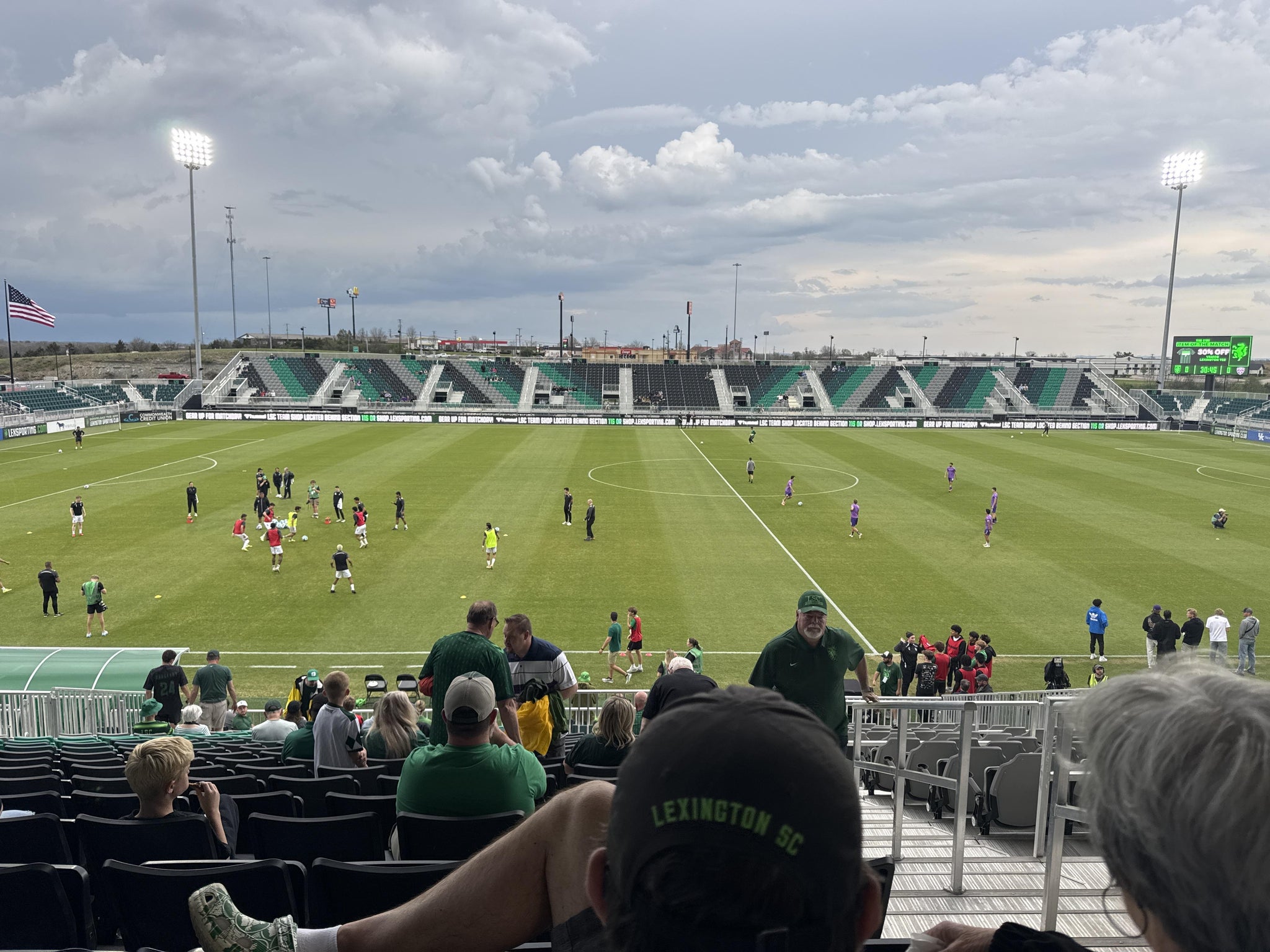 Vue réelle des fans prise de la Section 106 au site Lexington Sporting Club Stadium par Bernardo V