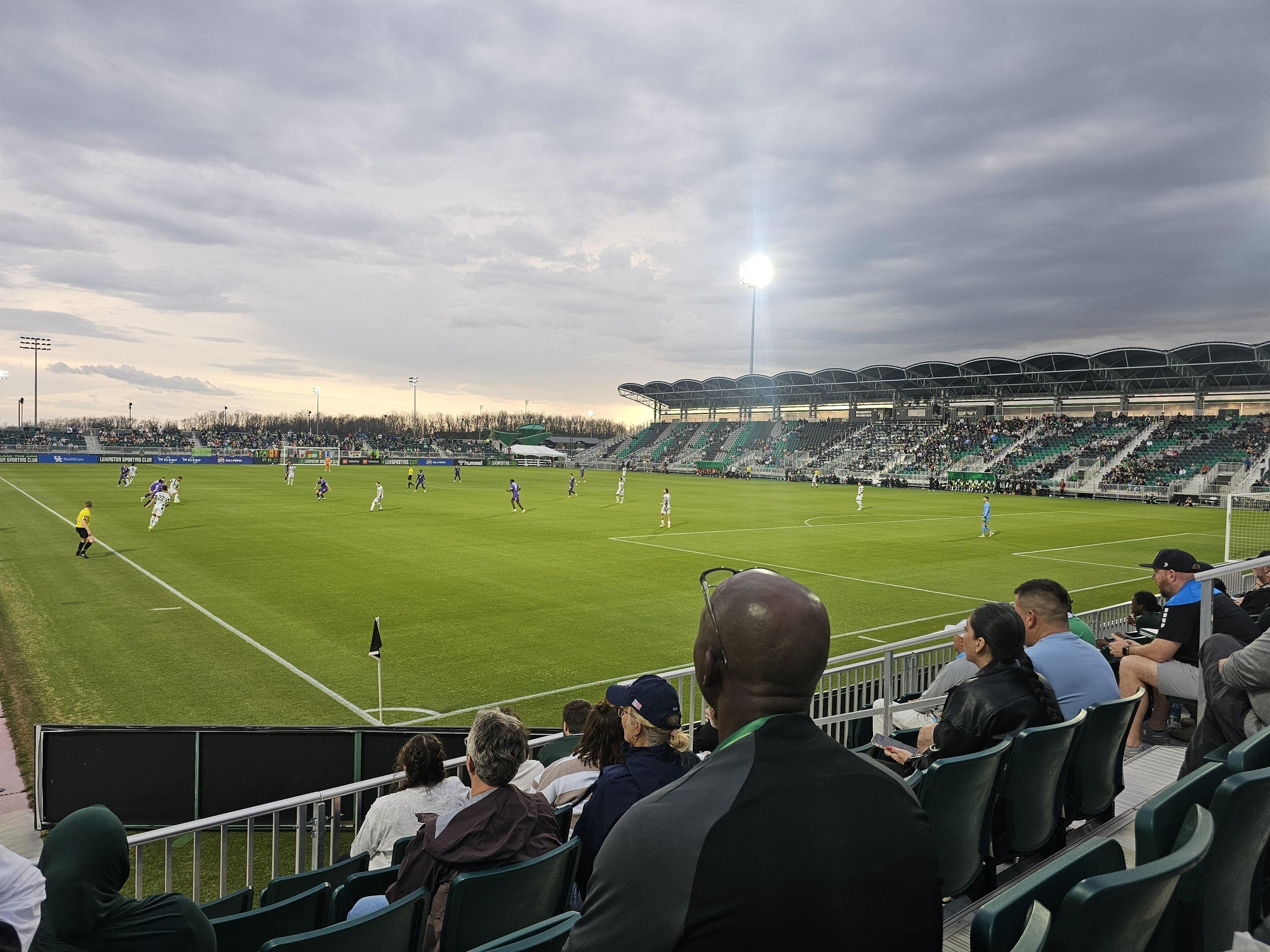 Vue réelle des fans prise de la Section 118 au site Lexington Sporting Club Stadium par Oscar R