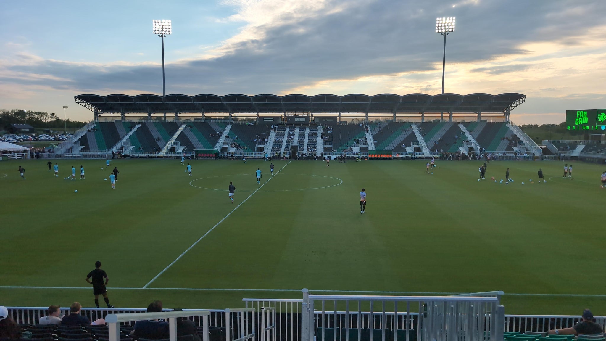 Vue réelle des fans prise de la Section 124 au site Lexington Sporting Club Stadium par Buddy C