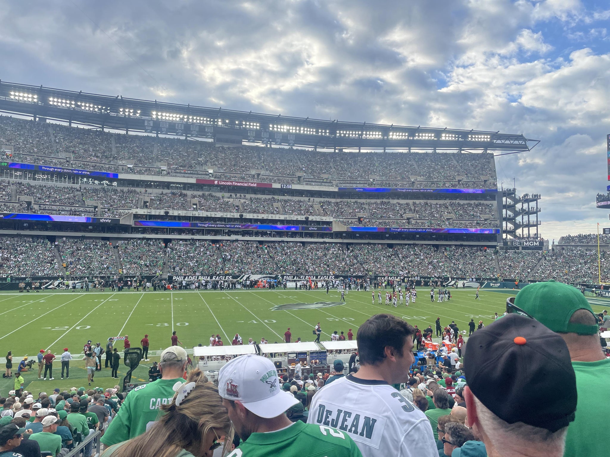 Vue réelle des fans prise de la Section 119 au site Lincoln Financial Field par Tiffany G