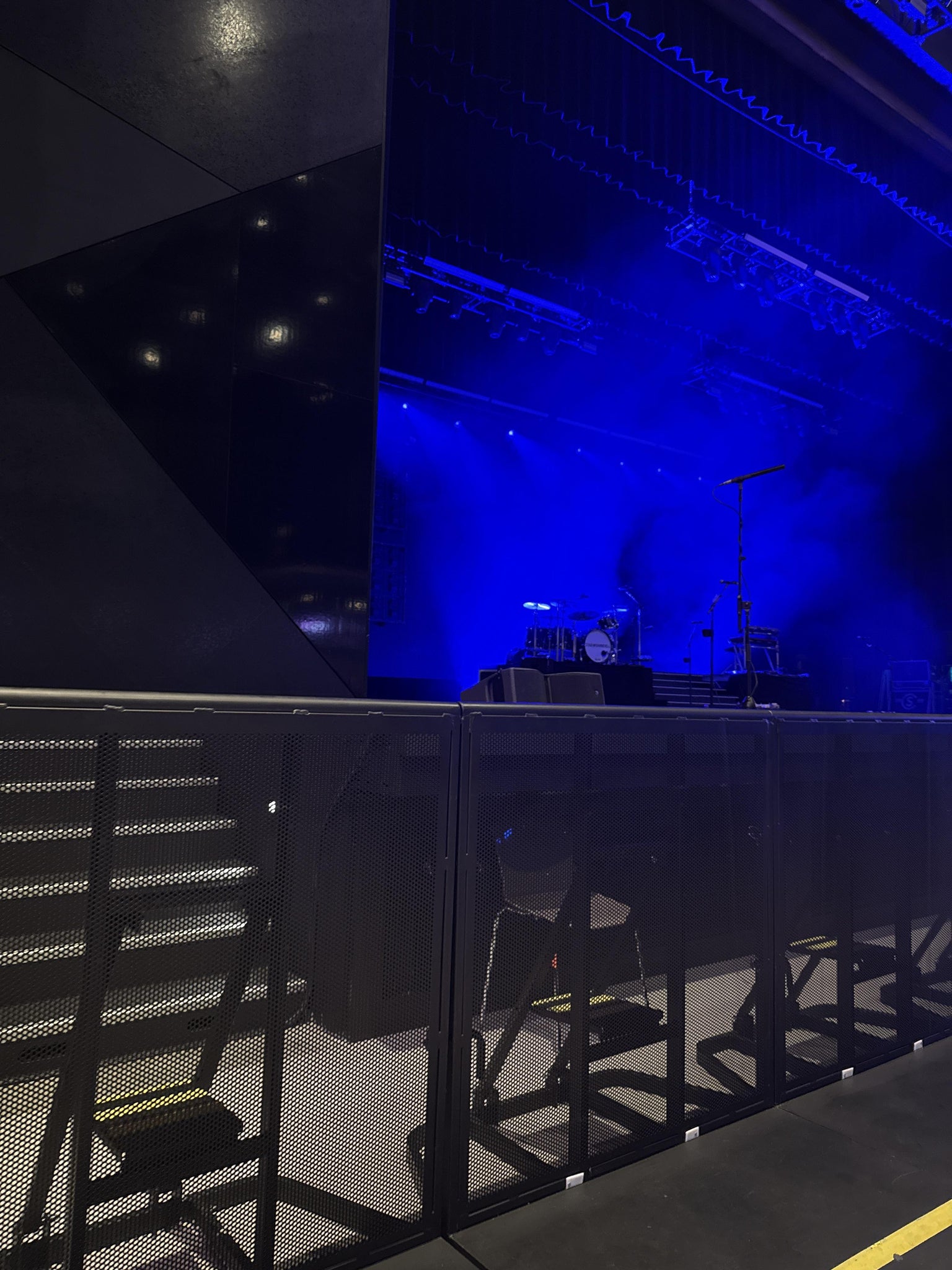 Vue réelle des fans prise de la Section 105 au site Lucas Oil Live at WinStar World Casino and Resort par Anonymous User