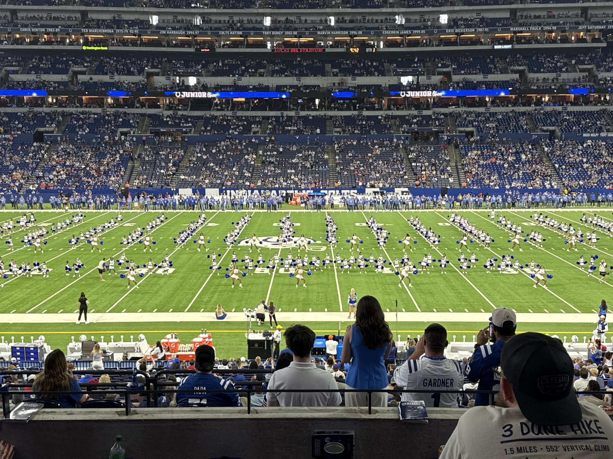 Vue réelle des fans prise de la Section 240 au site Lucas Oil Stadium par Timothy R
