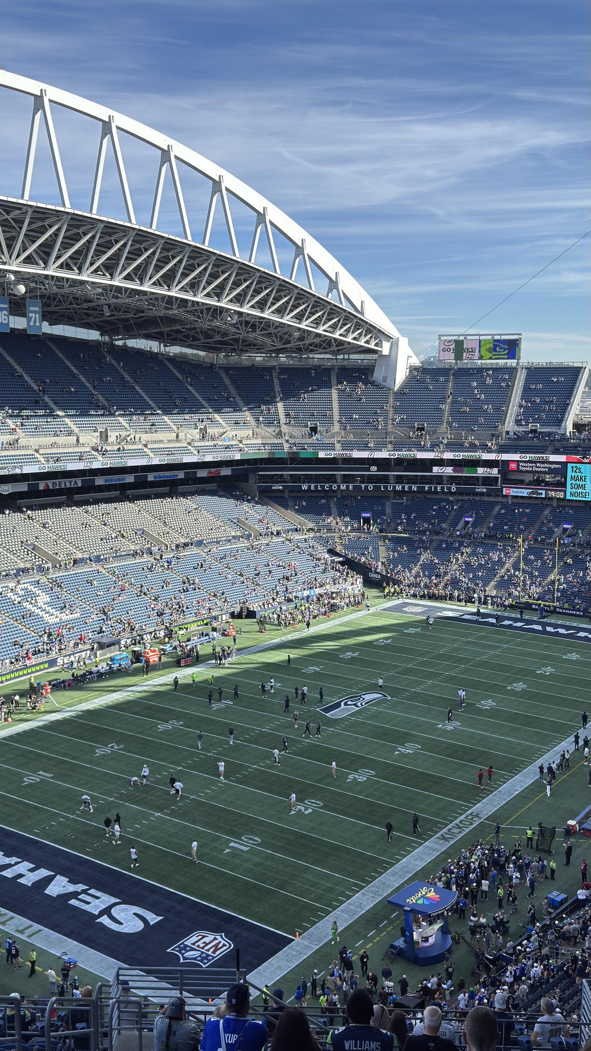 Vue réelle des fans prise de la Section 344 au site Lumen Field par Anonymous User