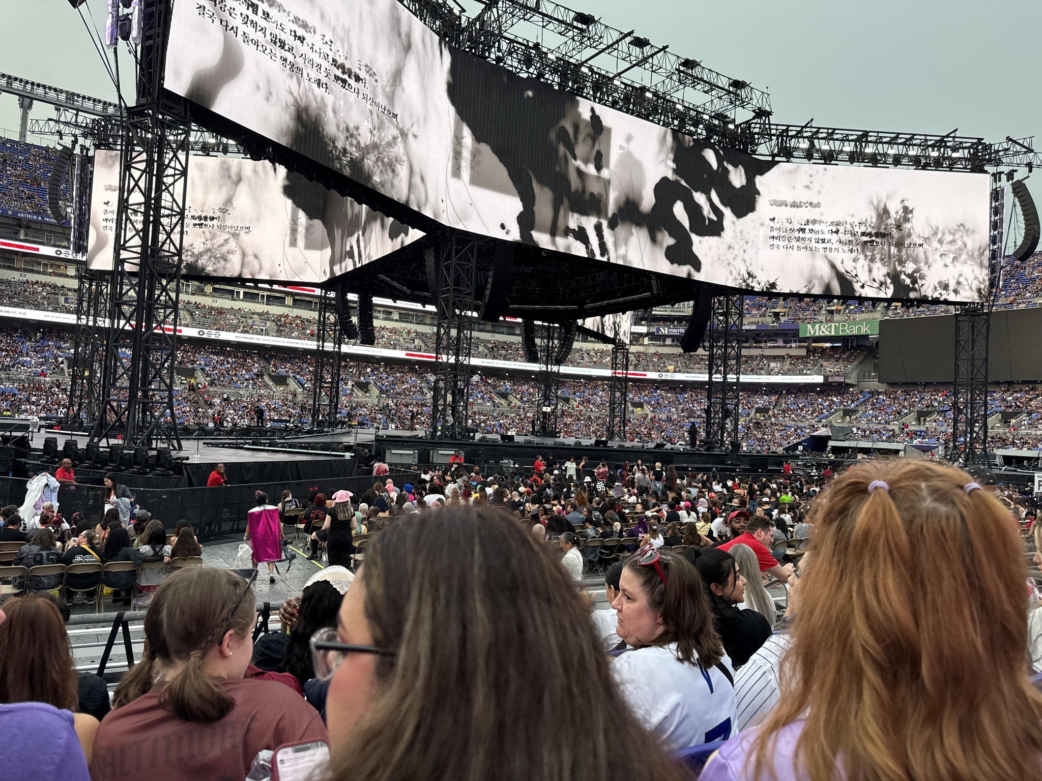 Vue réelle des fans prise de la Section 129 au site M&T Bank Stadium par Samanta I