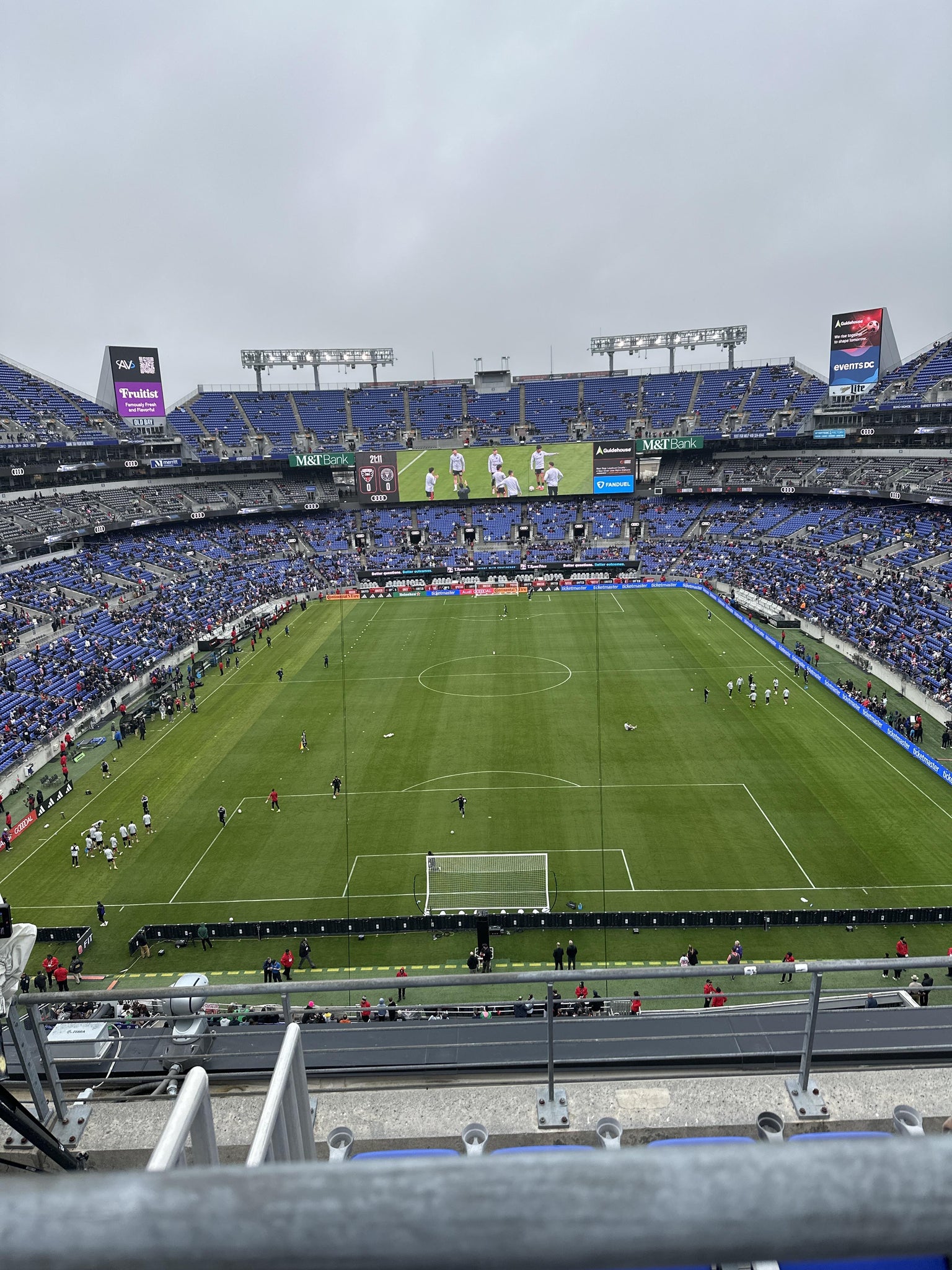 Vue réelle des fans prise de la Section 513 au site M&T Bank Stadium par Benjamin L