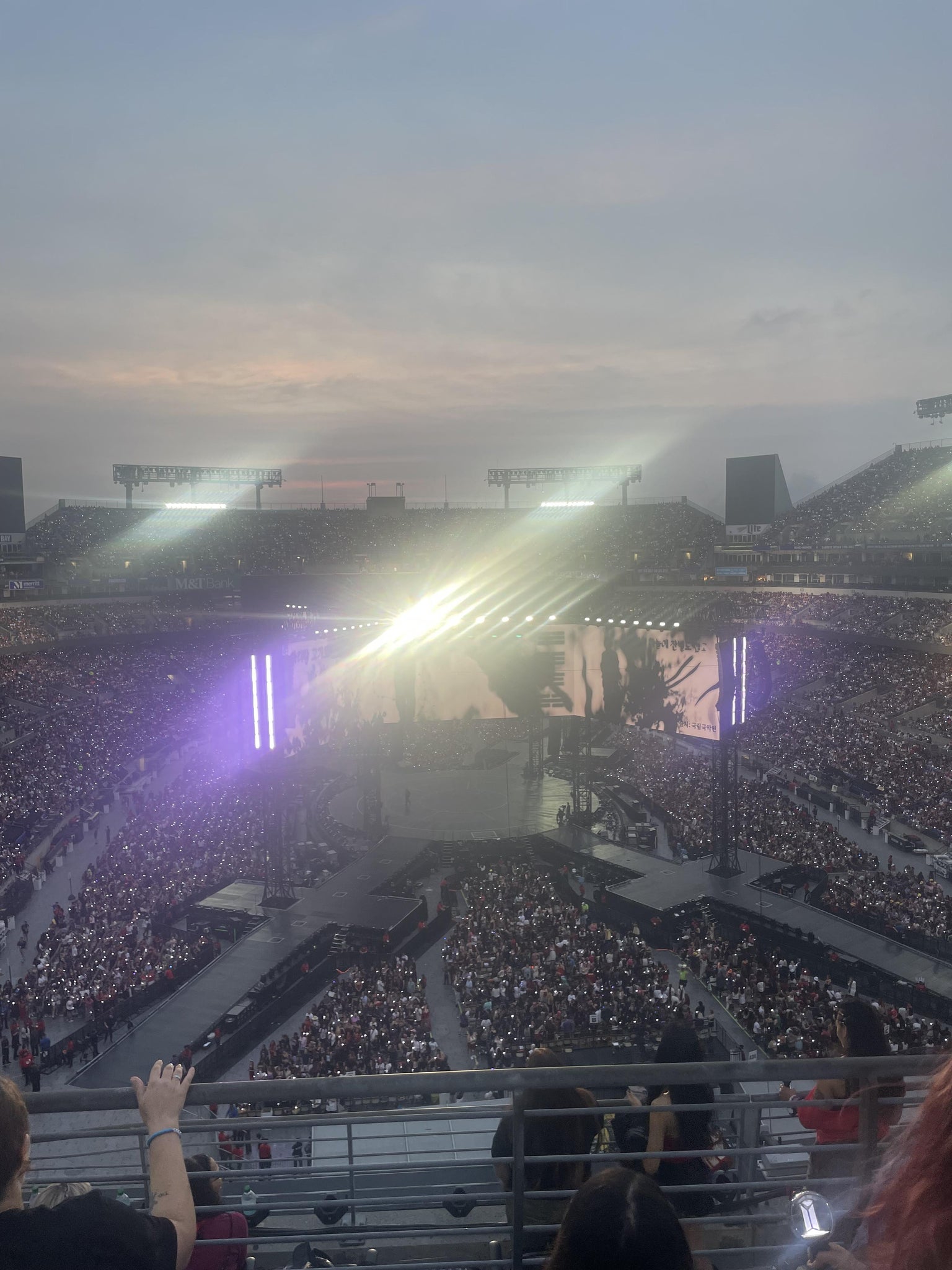 Vue réelle des fans prise de la Section 514 au site M&T Bank Stadium par Tempest C
