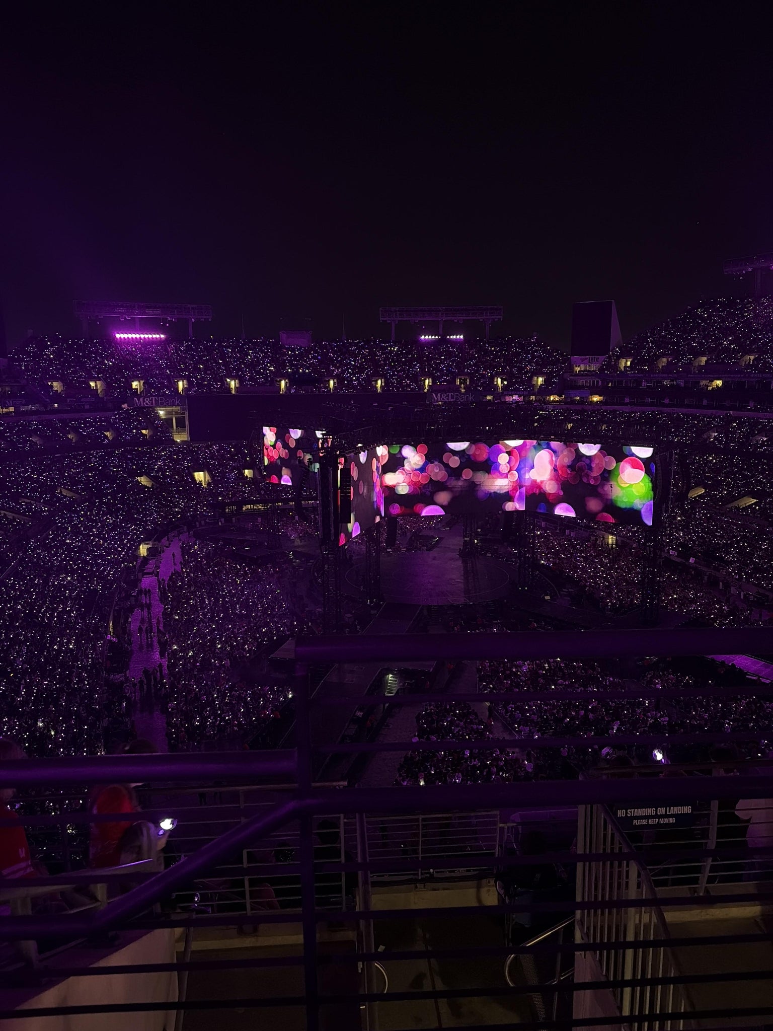 Vue réelle des fans prise de la Section 516 au site M&T Bank Stadium par Kymor B