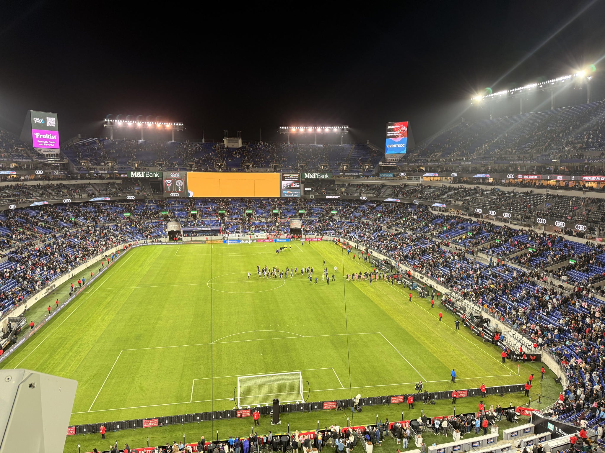 Vue réelle des fans prise de la Section 540 au site M&T Bank Stadium par Ximena G