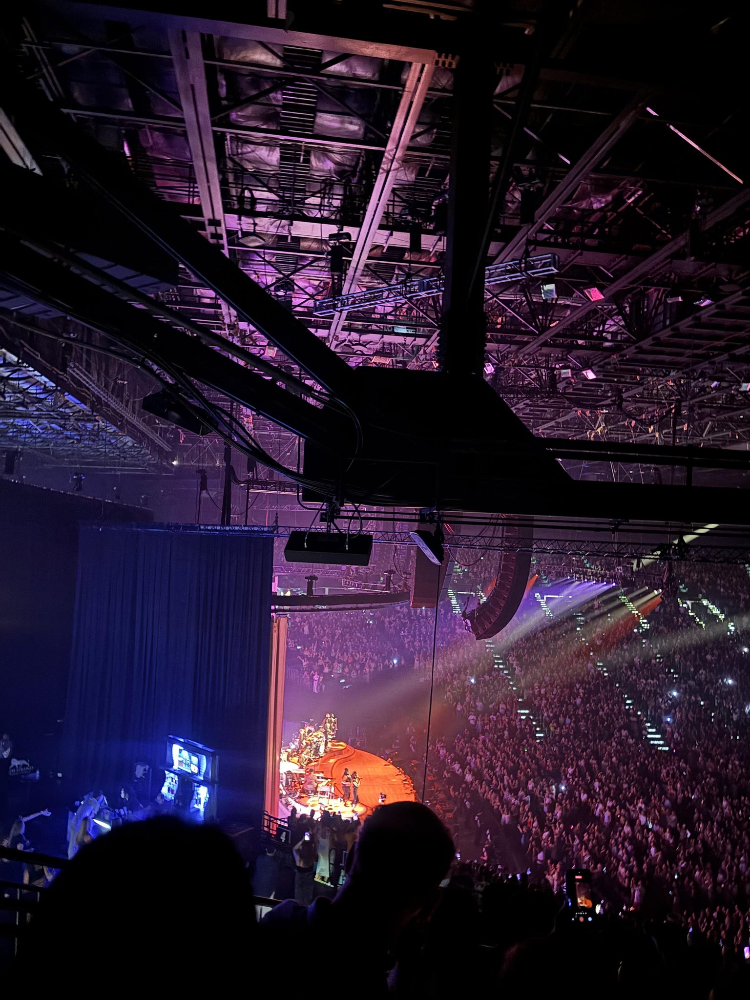 Vue réelle des fans prise de la Section 206 au site MGM Grand Garden Arena par Eieshia H