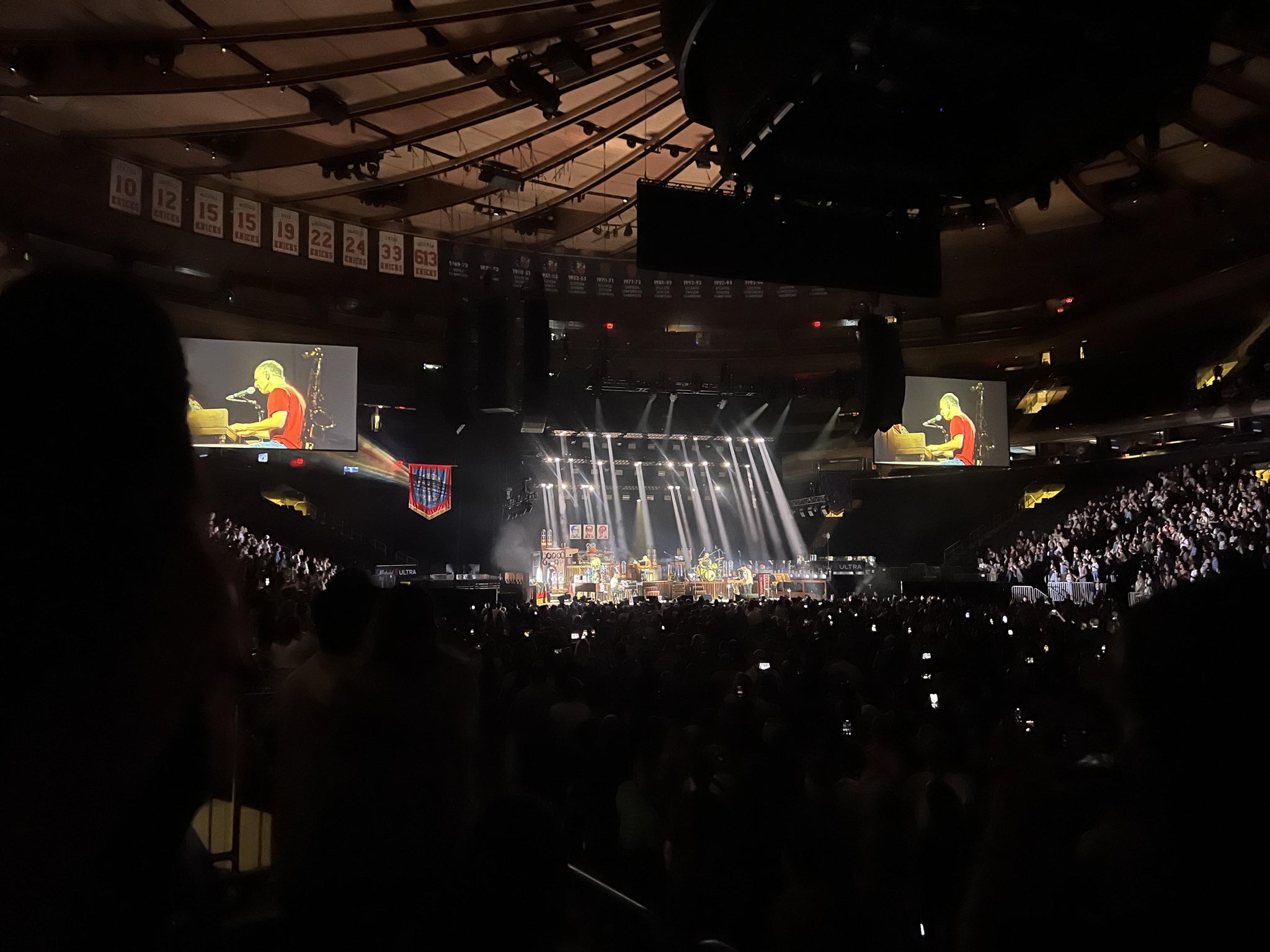 Real Fan View taken from Section 119 at Madison Square Garden by Julia catarina C