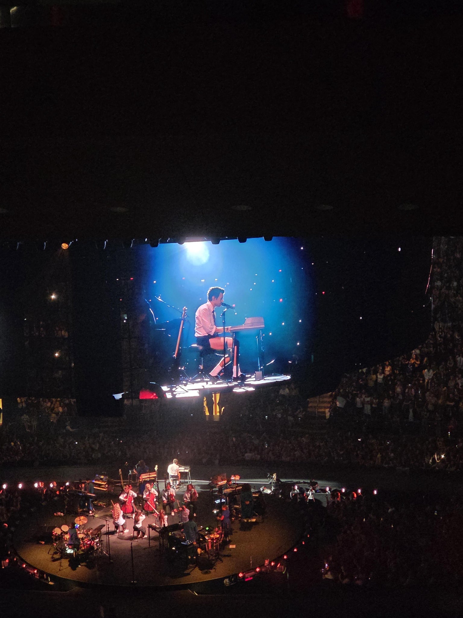 Real Fan View taken from Section 225 at Madison Square Garden by Simon B