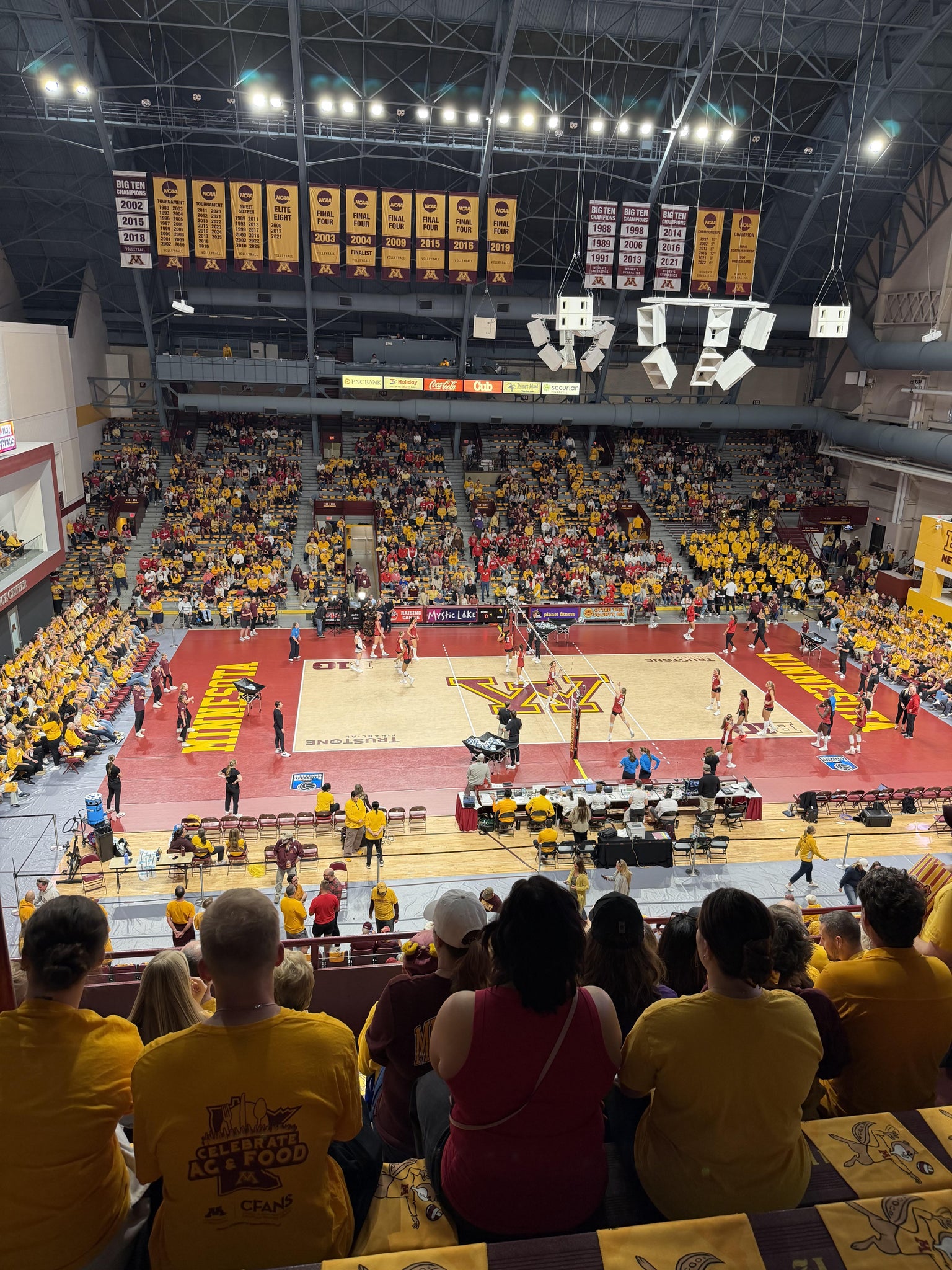 Real Fan View taken from Section 204 at Maturi Pavilion - MN by Jody Y