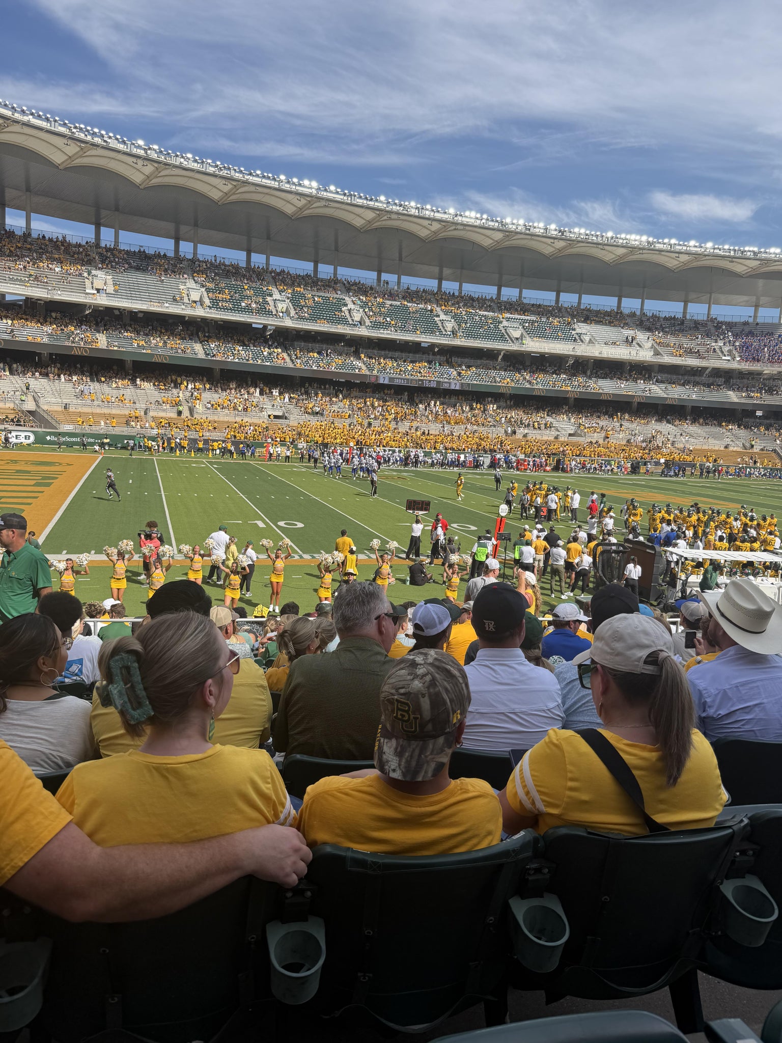 Vue réelle des fans prise de la Section 109 au site McLane Stadium par Charles L