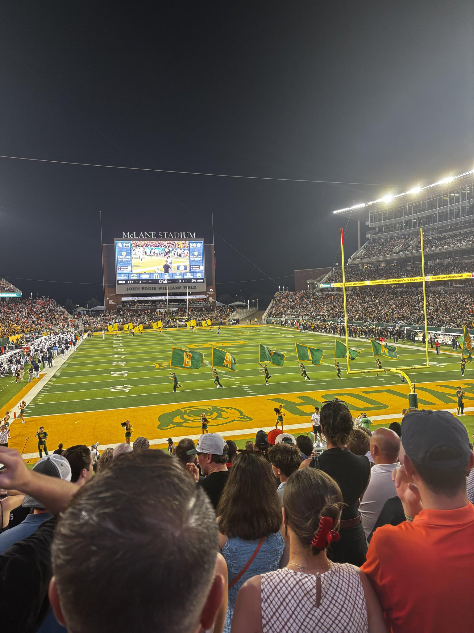 Vue réelle des fans prise de la Section 116 au site McLane Stadium par Mason W
