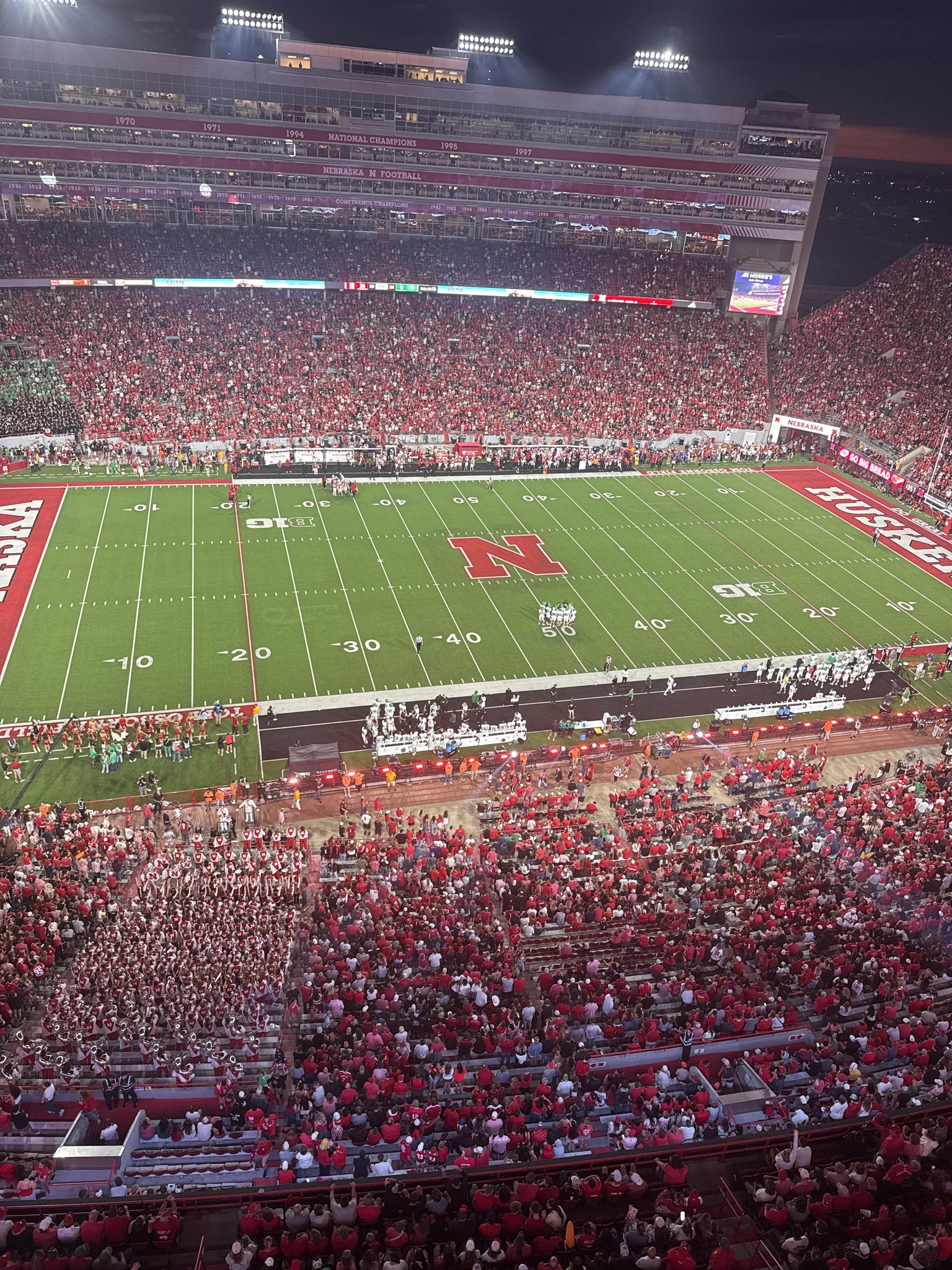 Vue réelle des fans prise de la Section 609 au site Memorial Stadium Nebraska par Dan S