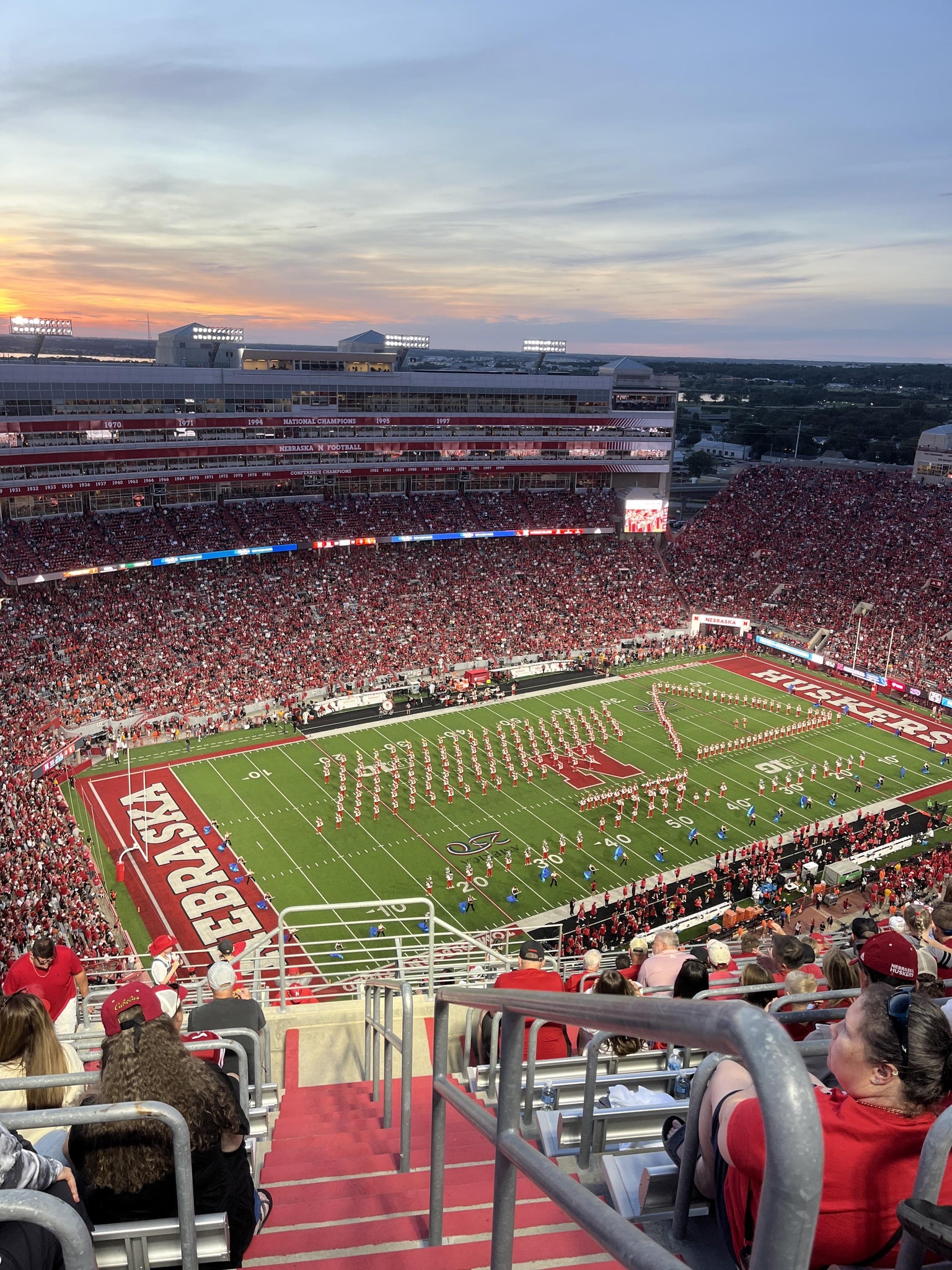 Vue réelle des fans prise de la Section 612 au site Memorial Stadium Nebraska par Brian F