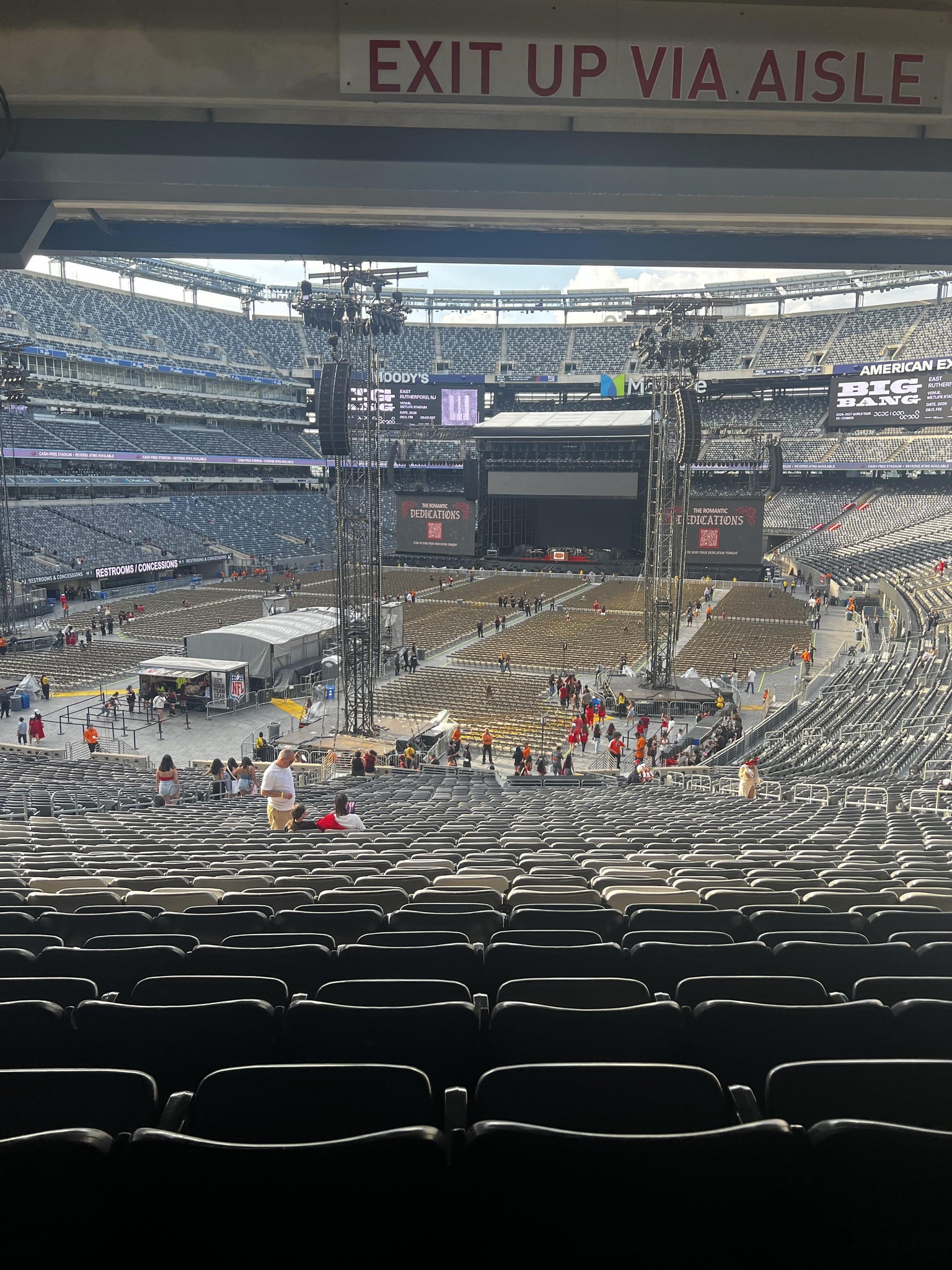 Real Fan View taken from Section 123 at MetLife Stadium by Anonymous User