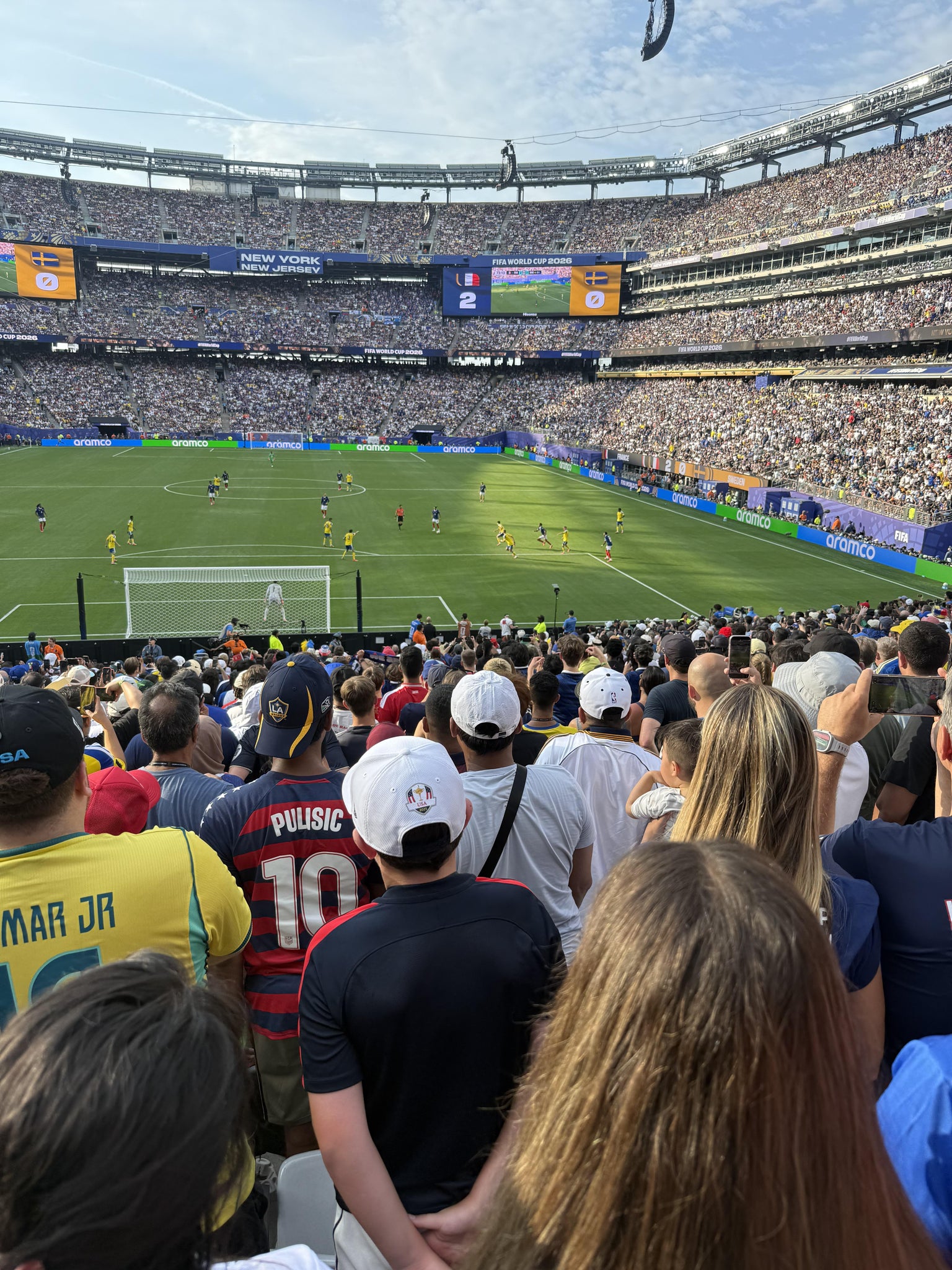 Vue réelle des fans prise de la Section 126 au site MetLife Stadium par Albert P