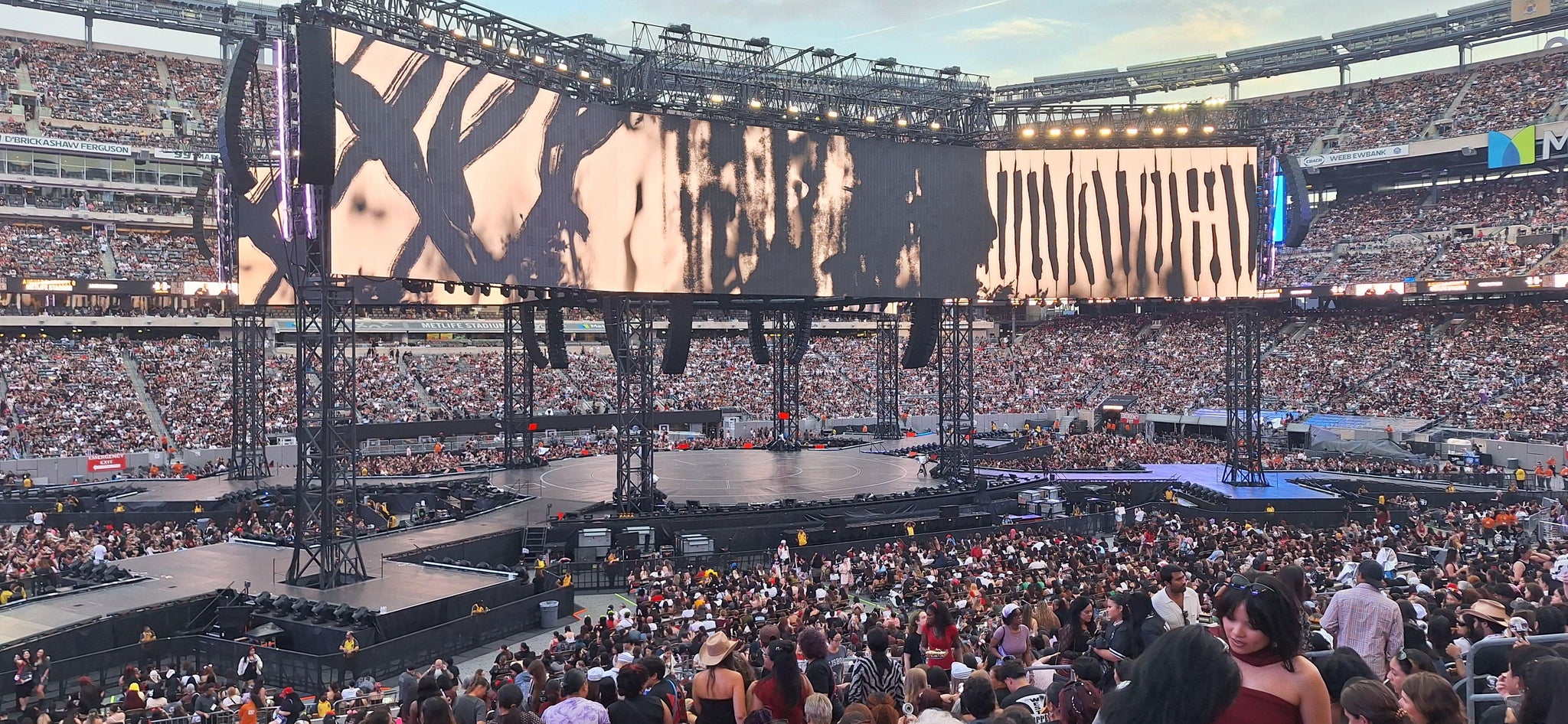Real Fan View taken from Section 142 at MetLife Stadium by Angel R