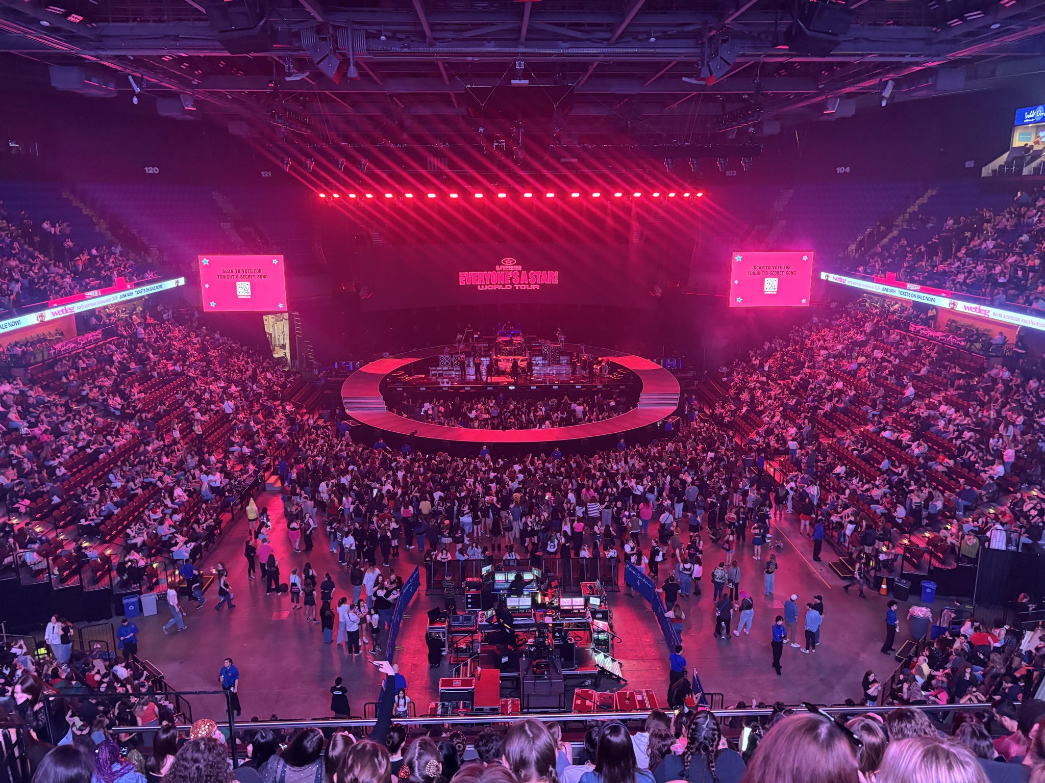 Real Fan View taken from Section 112 at Mohegan Sun Arena by Emma V