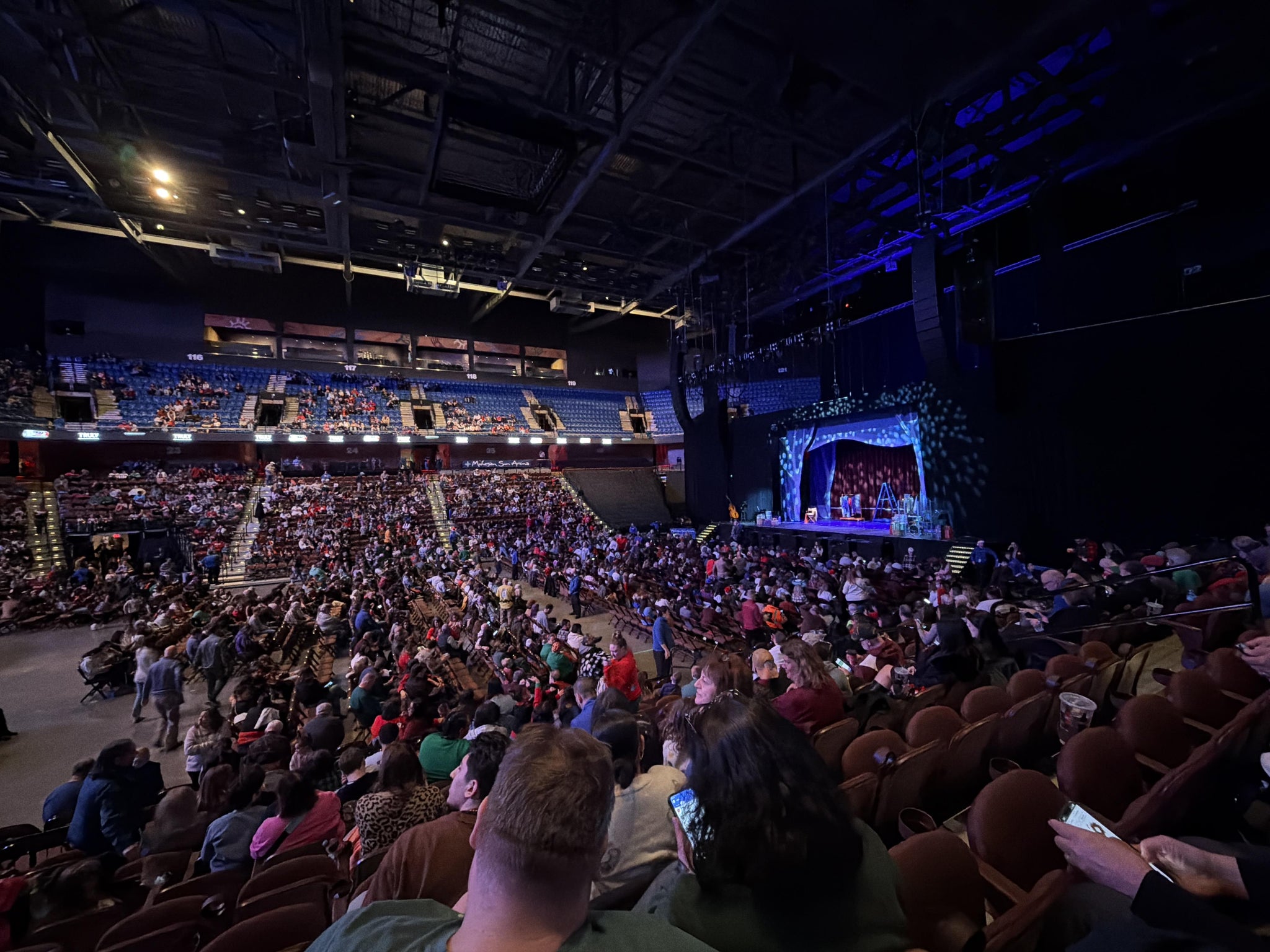 Real Fan View taken from Section 16 at Mohegan Sun Arena by Keven P
