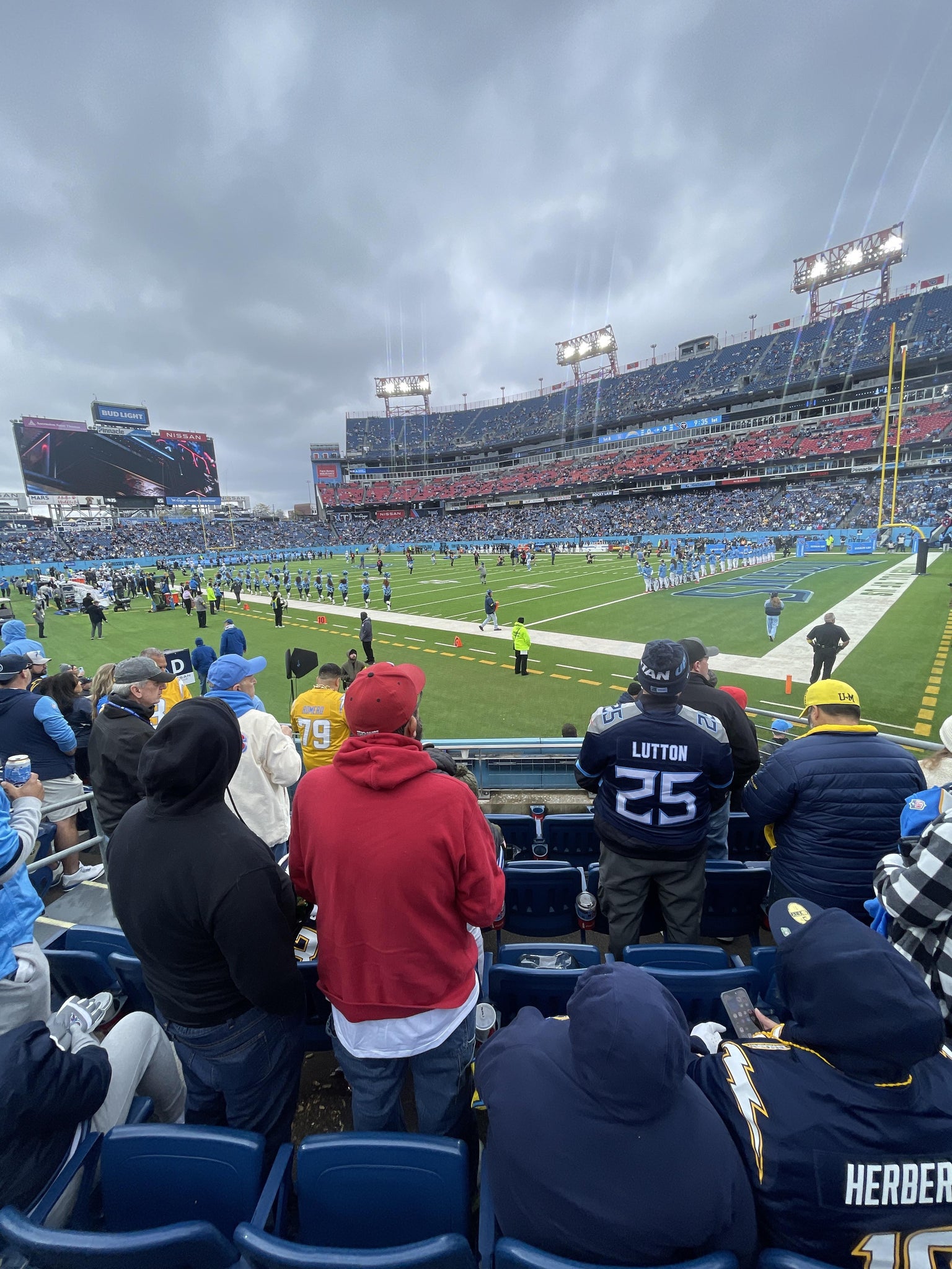 Real Fan View taken from Section 106 at Nissan Stadium by Mauricio R