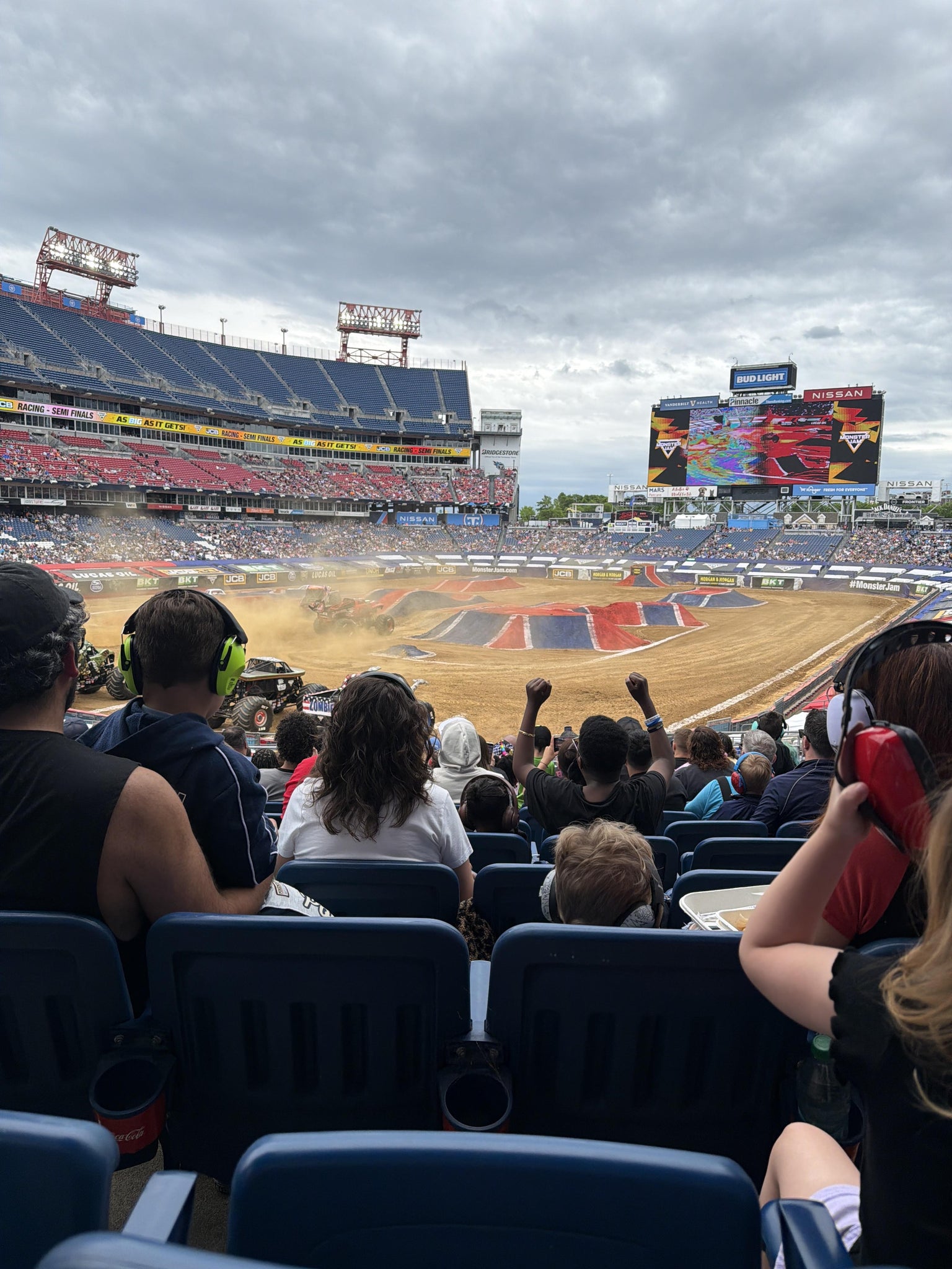 Real Fan View taken from Section 142 at Nissan Stadium by Gloria T