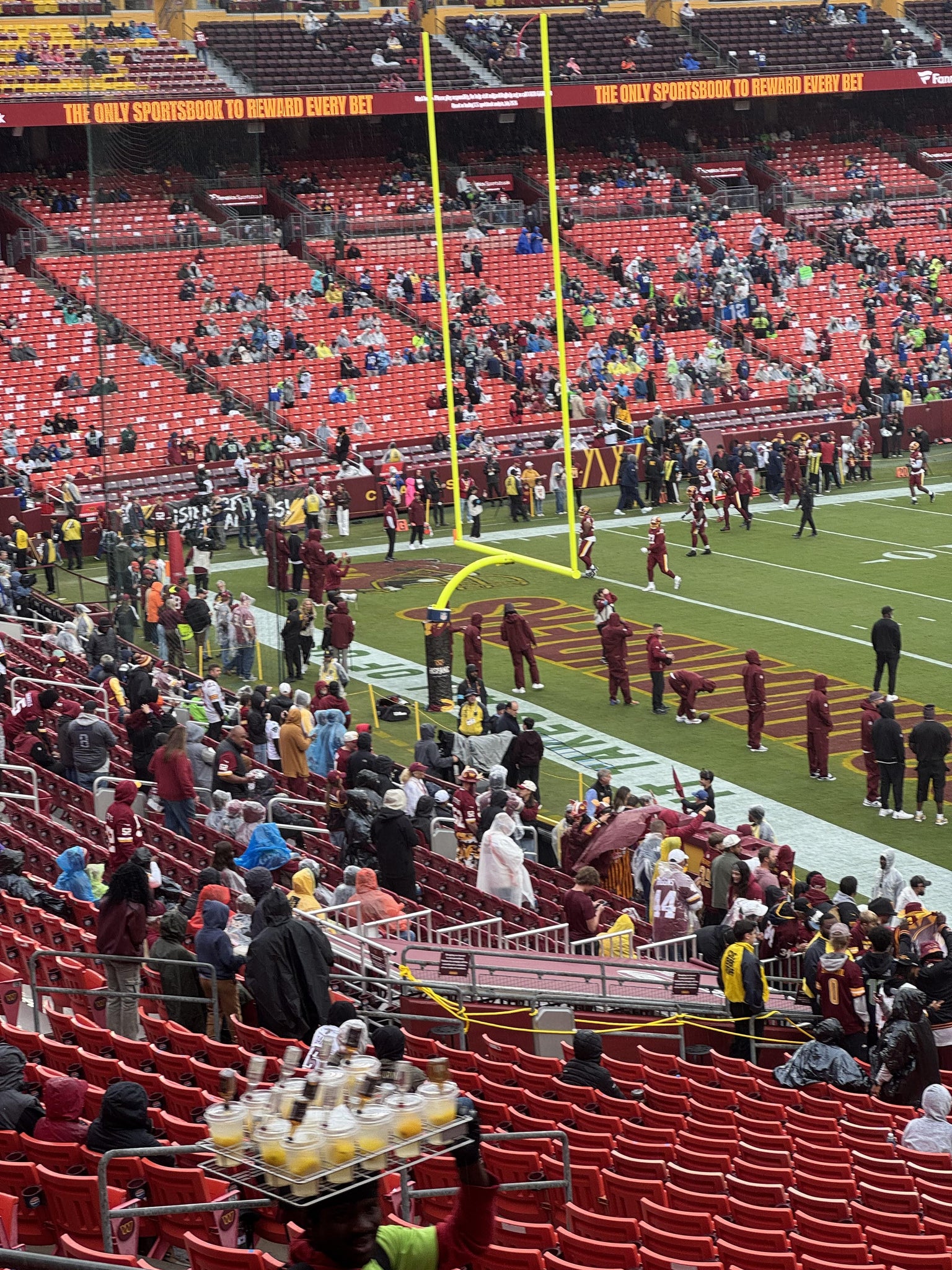 Vue réelle des fans prise de la Section 207 au site Northwest Stadium par Gwen W