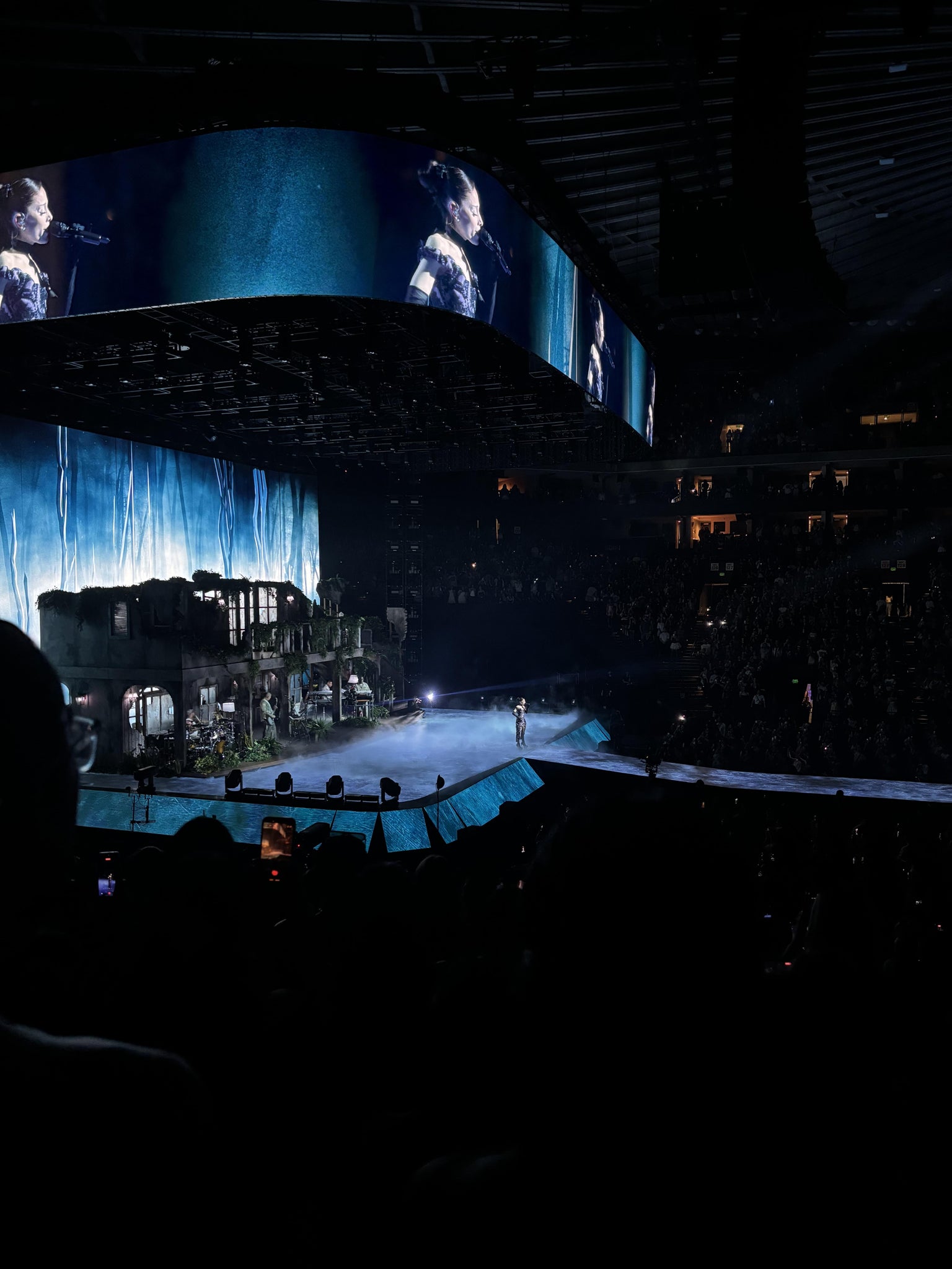 Vue réelle des fans prise de la Club 116 au site Oakland Arena par Adriana pilar T