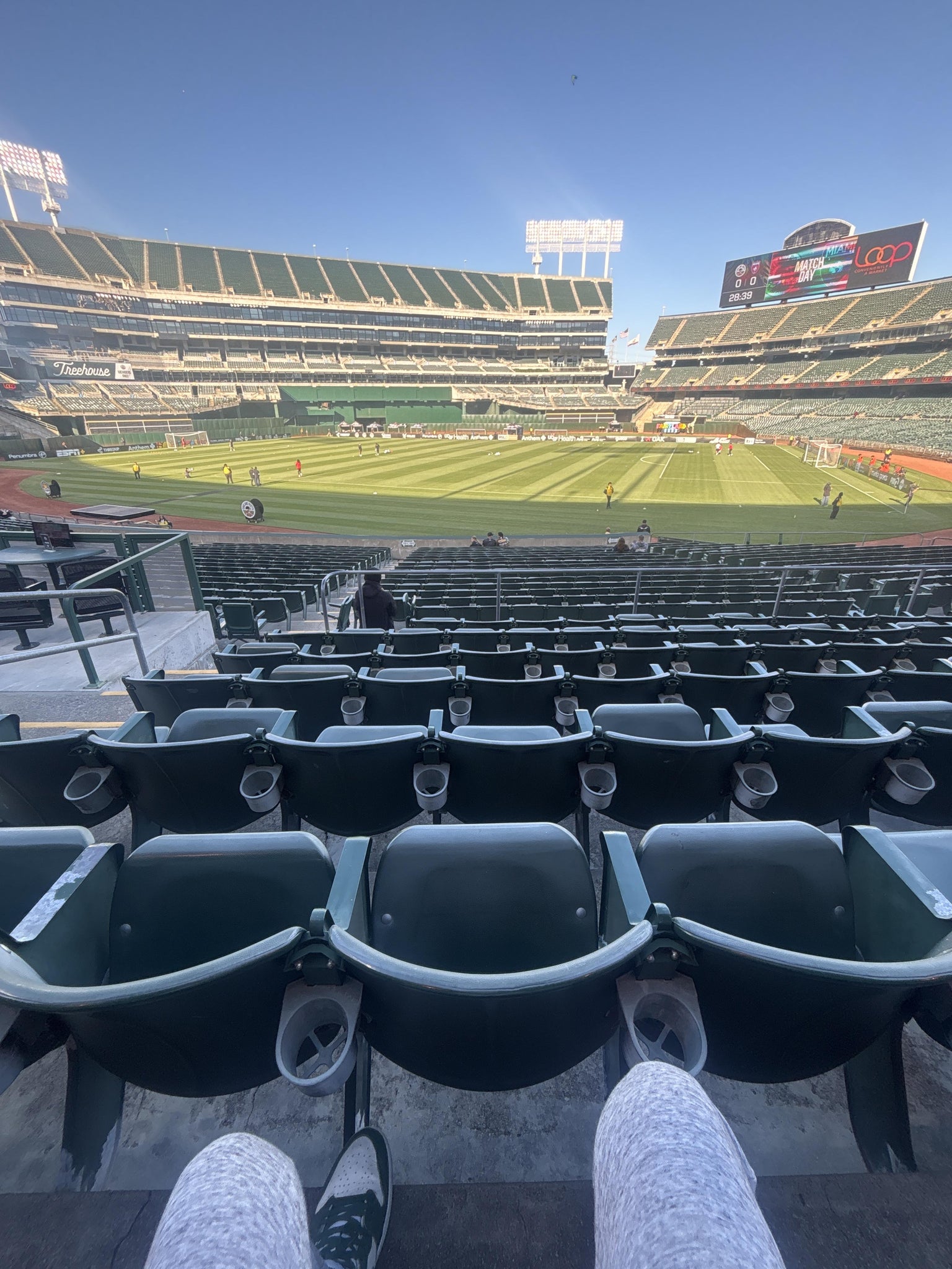Vue réelle des fans prise de la Rear 120 au site Oakland Coliseum par Ian W