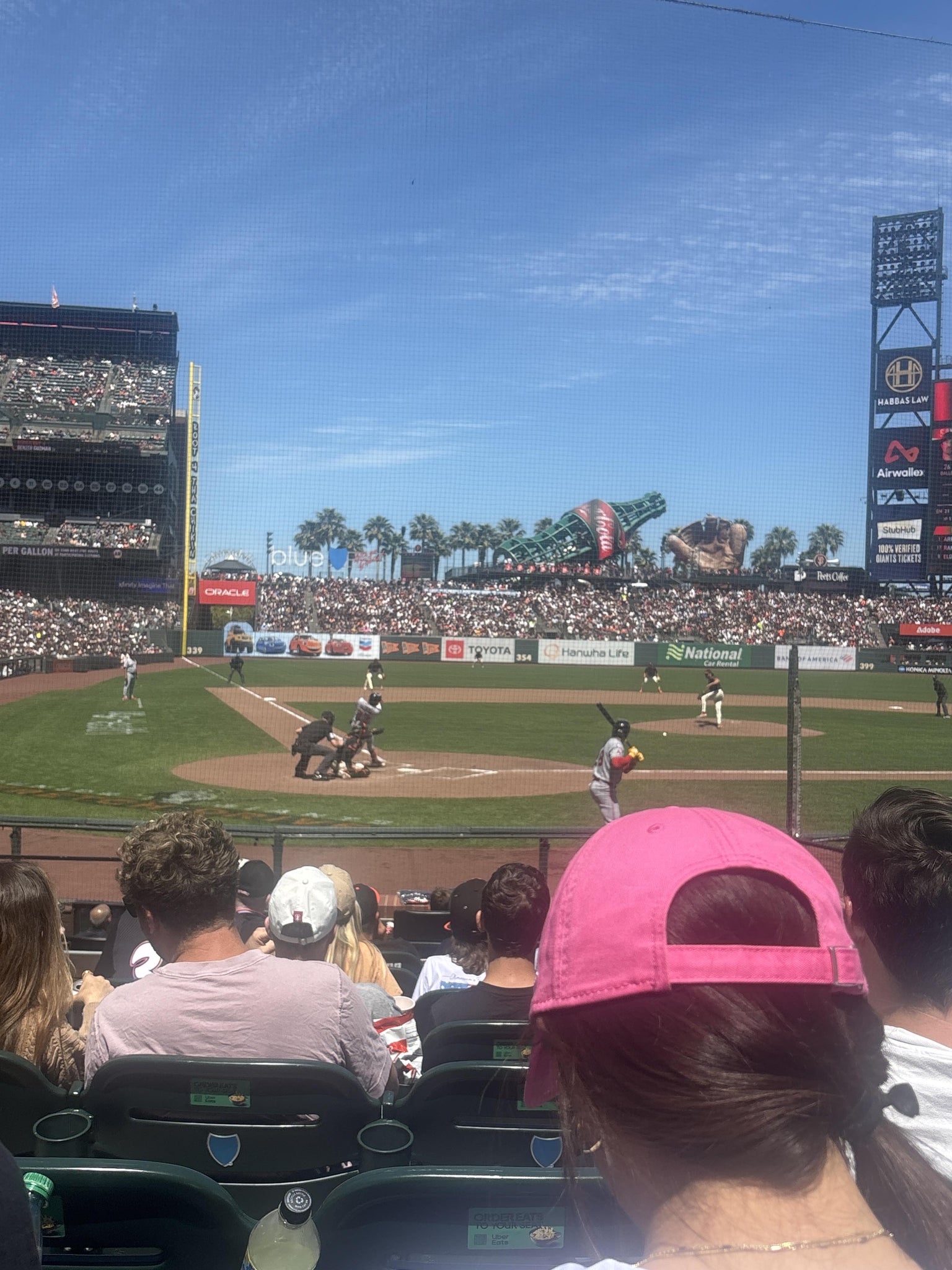 Vue réelle des fans prise de la Field Club 112 au site Oracle Park par Anonymous User