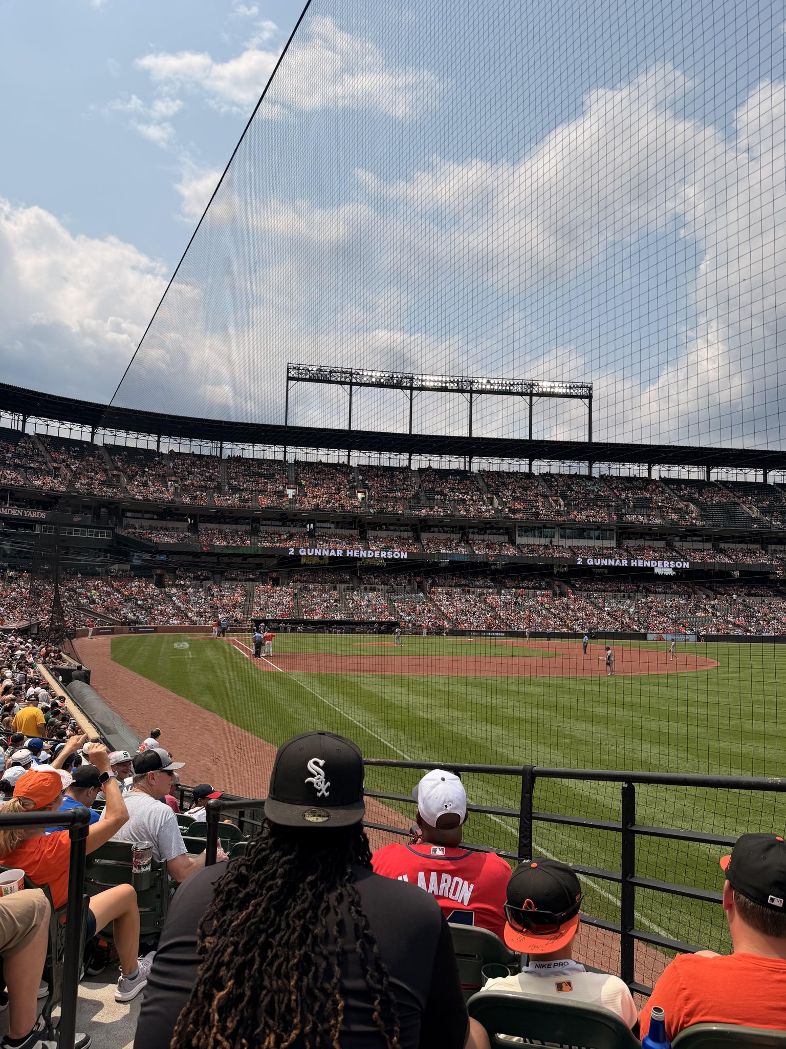 Vue réelle des fans prise de la Section 6 au site Oriole Park at Camden Yards par Jack J