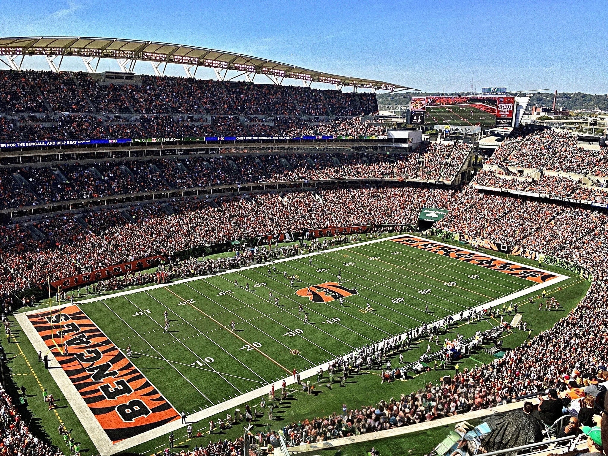 Vue réelle des fans prise de la Section 346 au site Paycor Stadium par Jim W