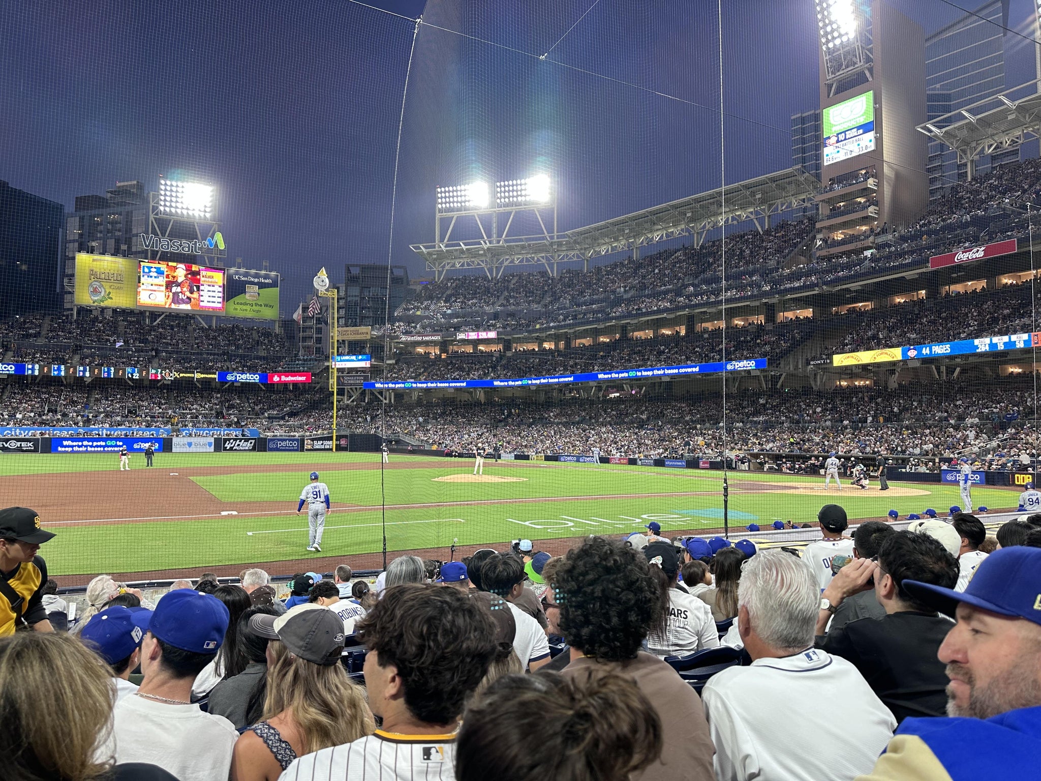 Vue réelle des fans prise de la Section 110 au site Petco Park par Ryan S