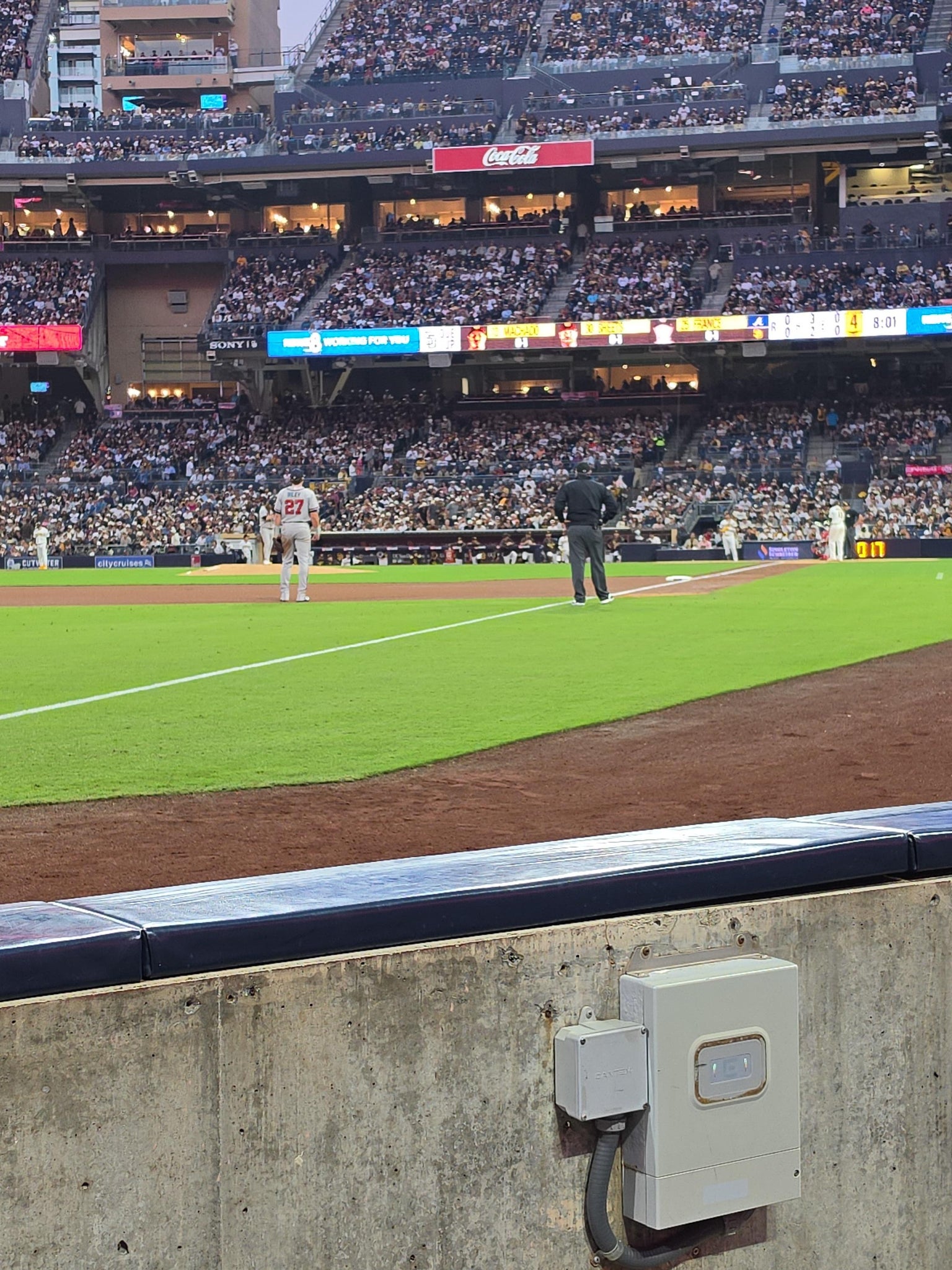 Vue réelle des fans prise de la Section 122 au site Petco Park par Bryan T