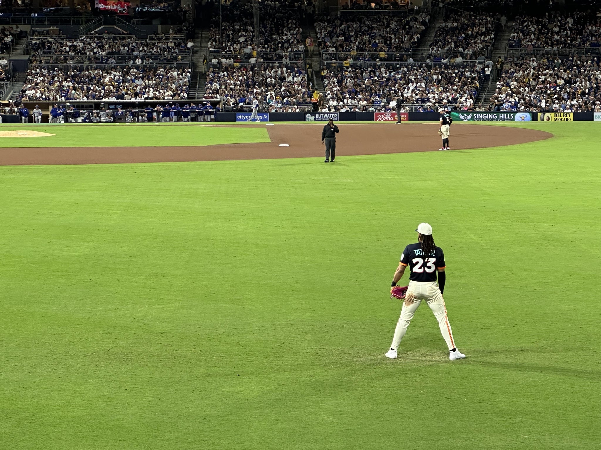 Vue réelle des fans prise de la Section 131 au site Petco Park par Alex L