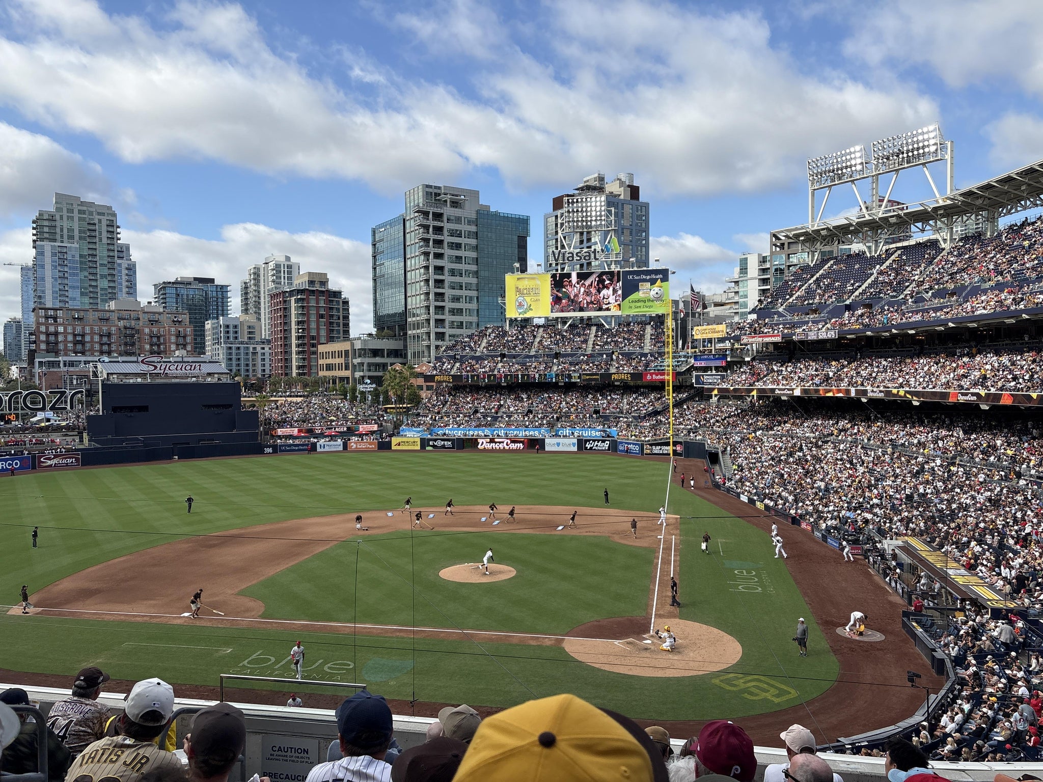 Vue réelle des fans prise de la Section 204 au site Petco Park par Eddie Z