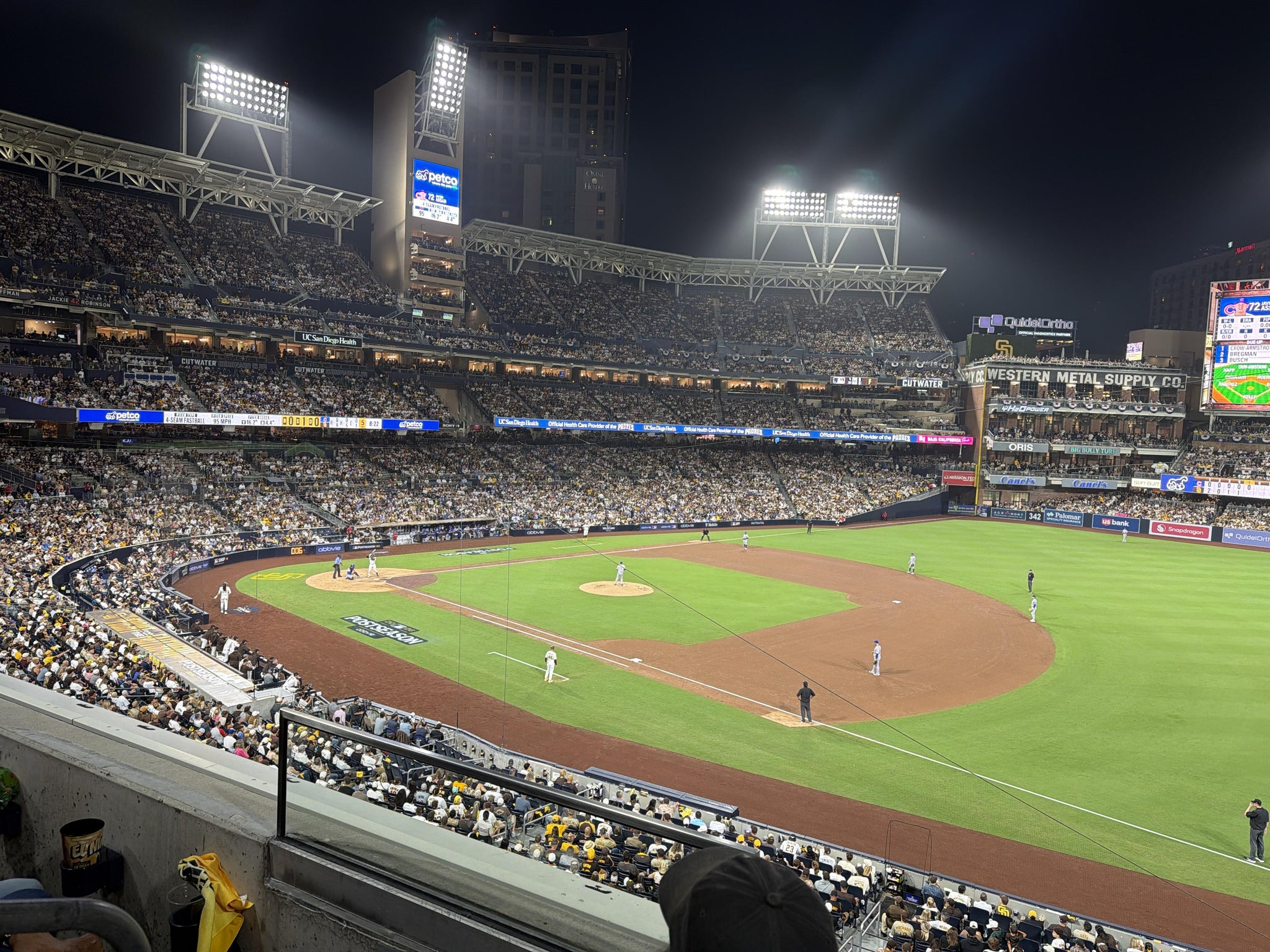 Vue réelle des fans prise de la Section 215 au site Petco Park par Trevor R