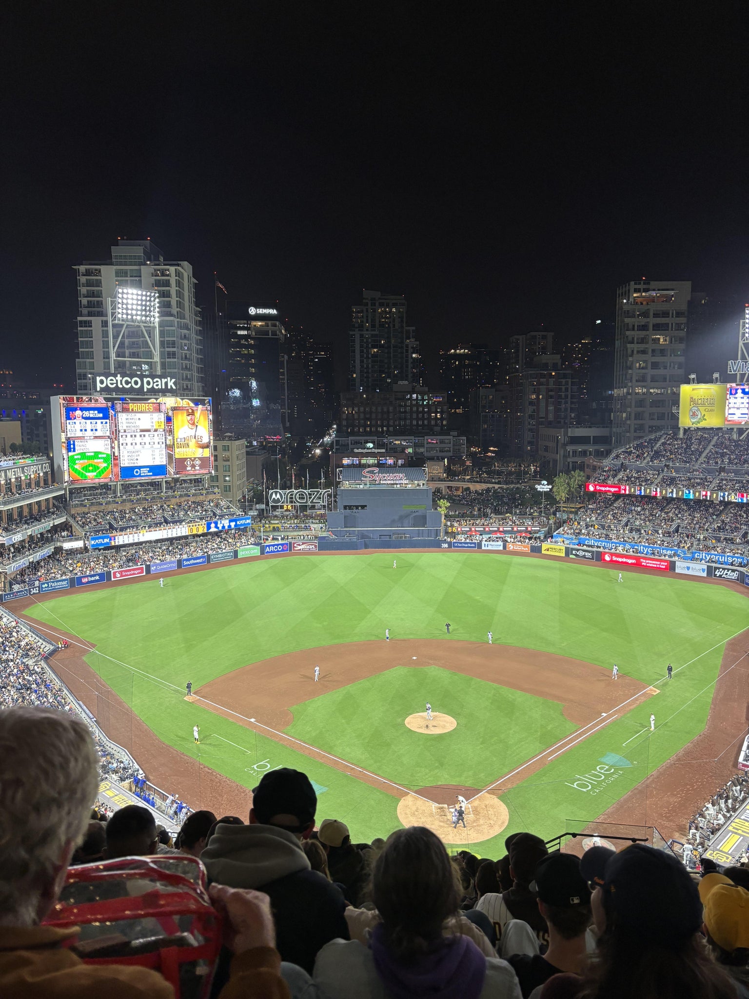 Vue réelle des fans prise de la Section 302 au site Petco Park par Alexa O