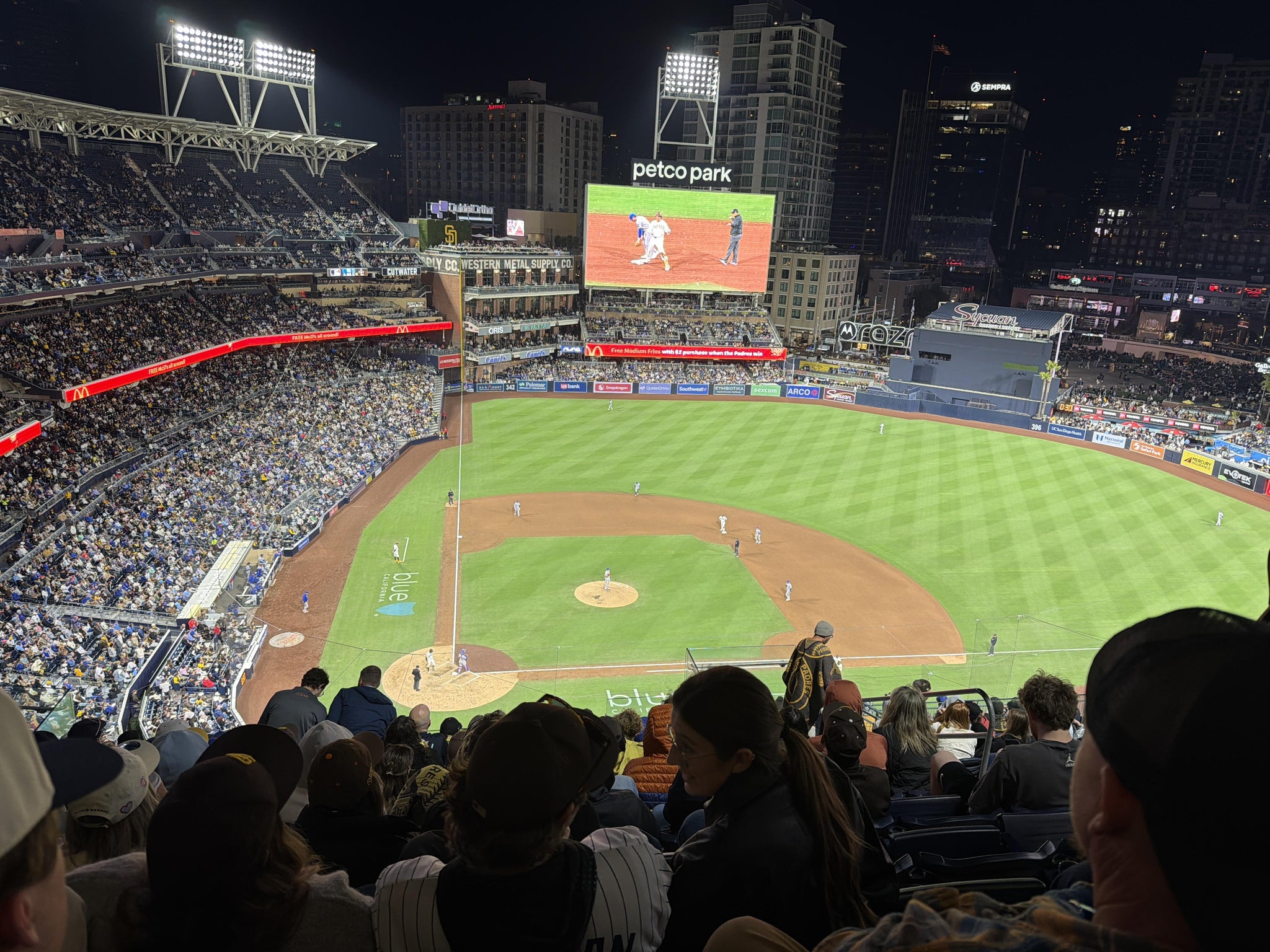 Vue réelle des fans prise de la Section 307 au site Petco Park par Alyssa H