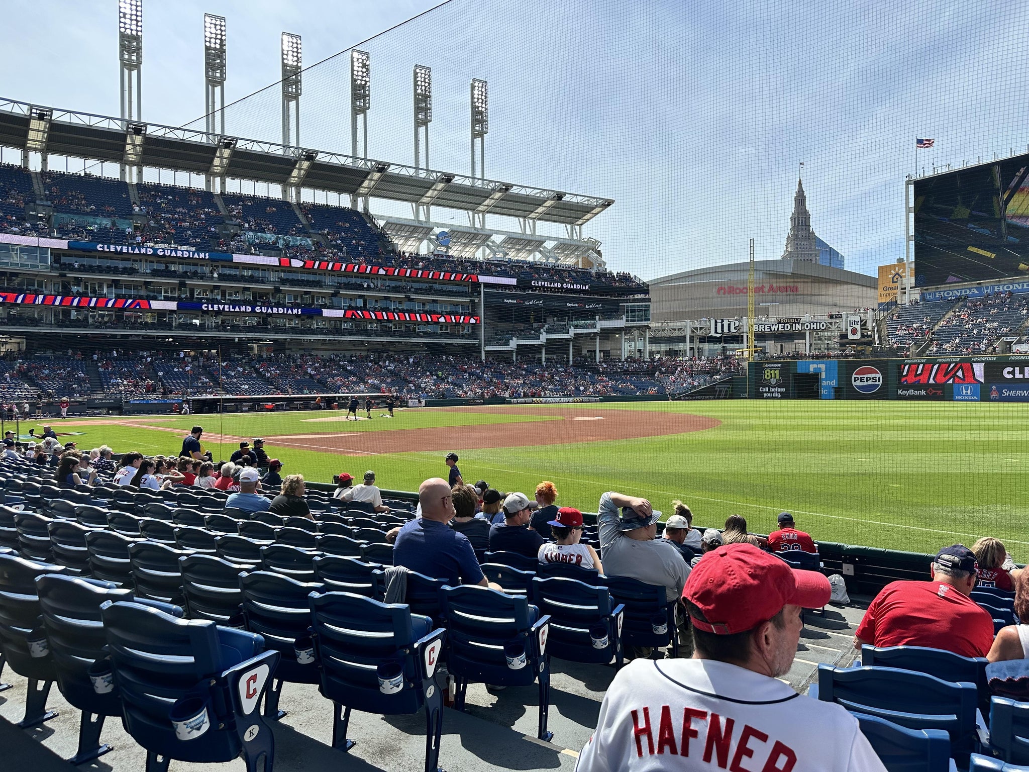 Vue réelle des fans prise de la Section 130 au site Progressive Field par Doug K