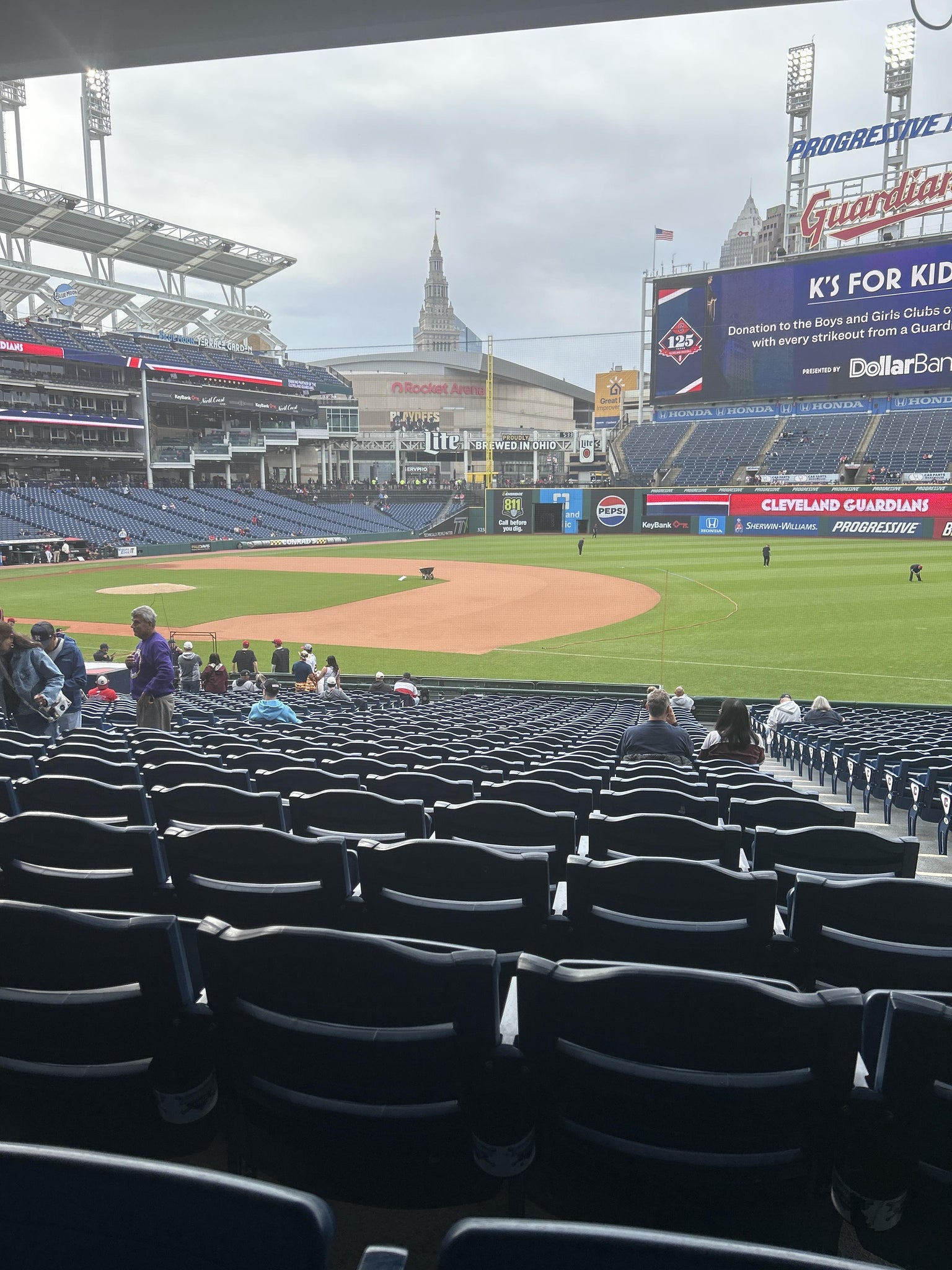 Vue réelle des fans prise de la Section 136 au site Progressive Field par Daniel T