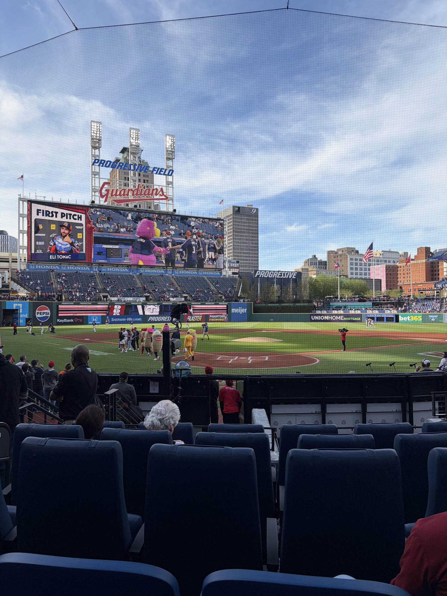 Vue réelle des fans prise de la Section 153 au site Progressive Field par Dustin B